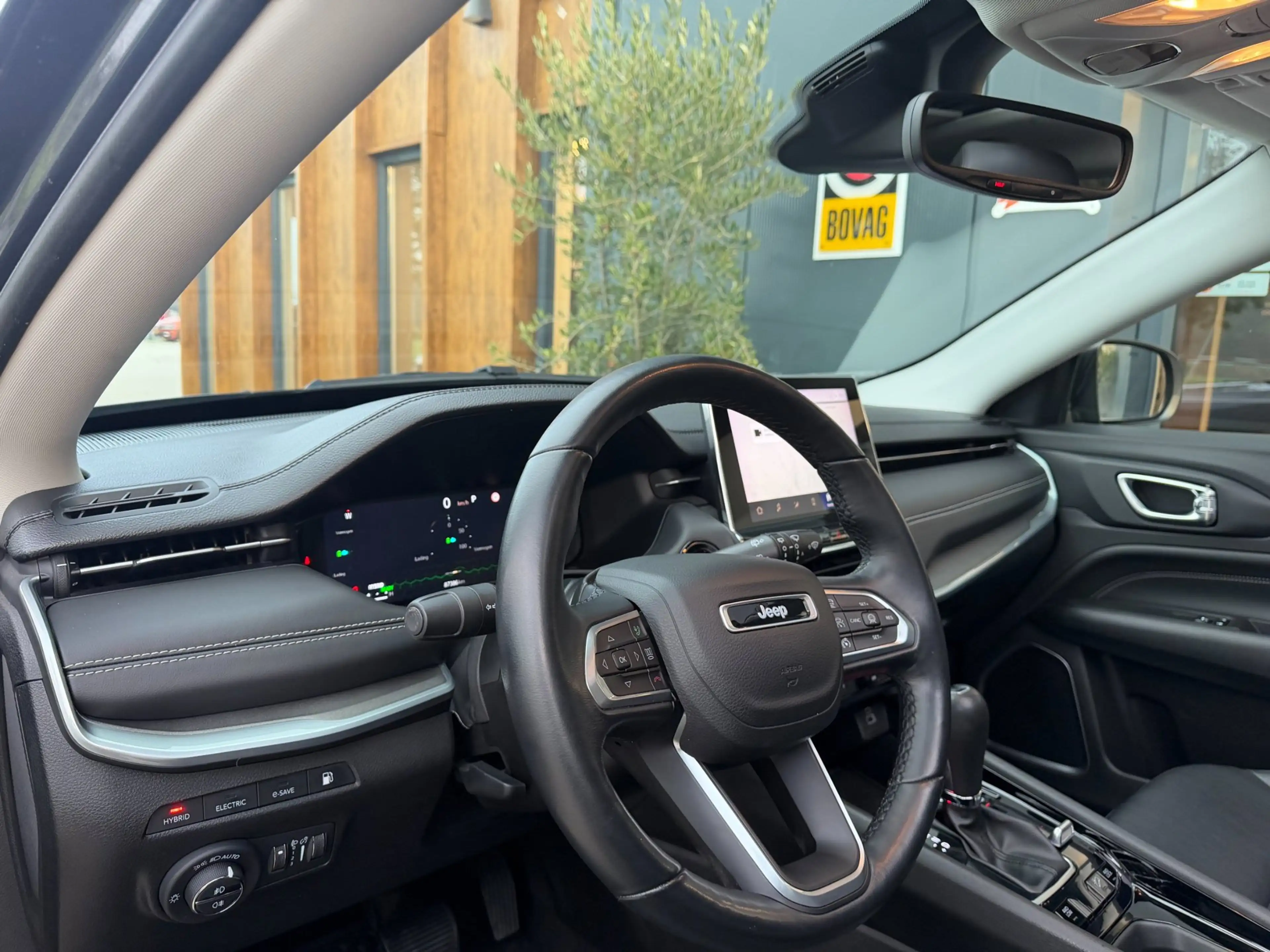 Jeep Compass 4xe LIMITED Electric Night Eagle l pano l camera — photo 14
