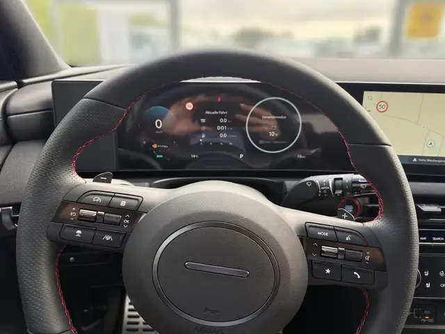 Hyundai Tucson view 8