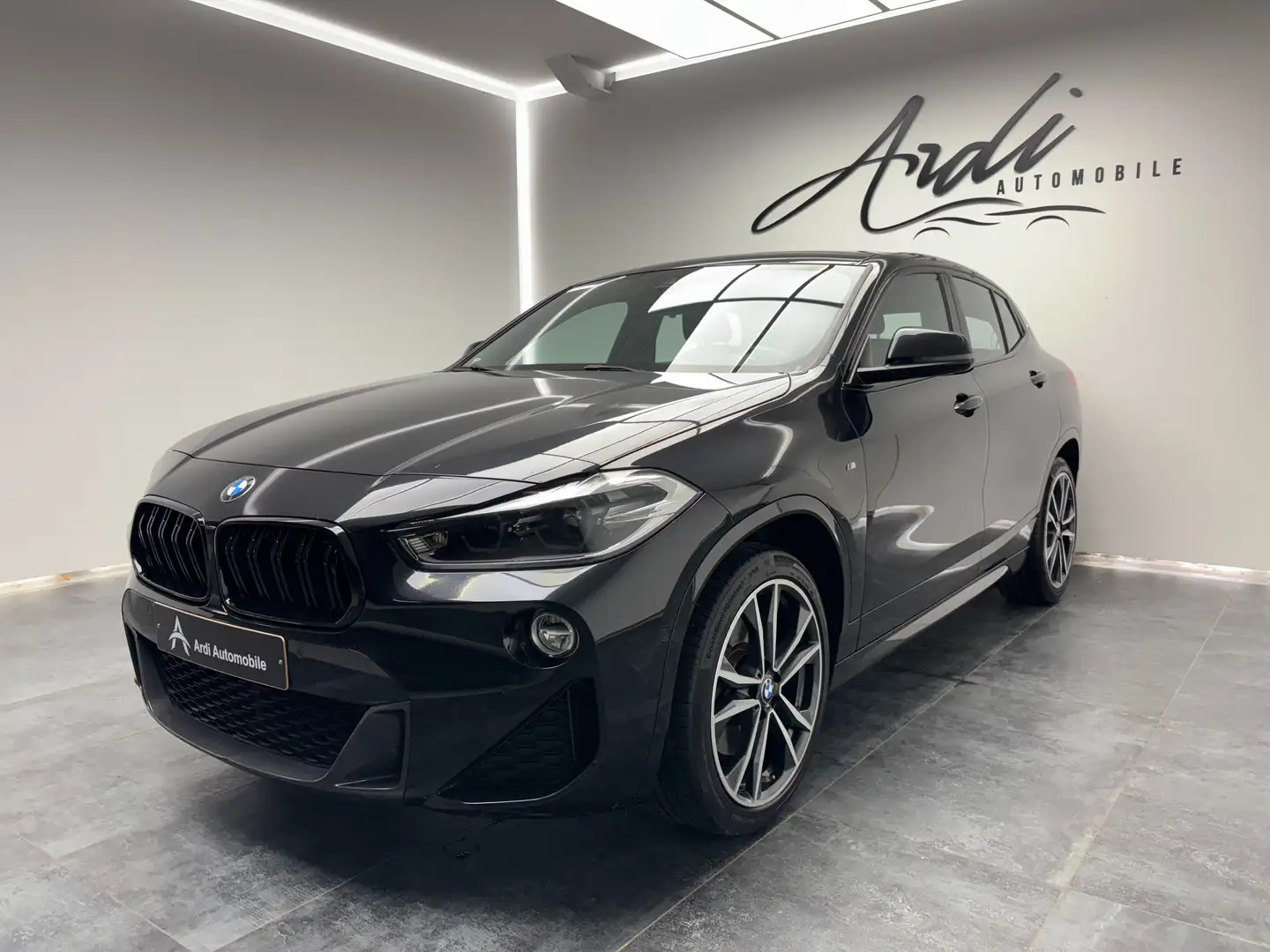 BMW X2 2.0 dA xDrive *PACK M*ALCANTARA*FULL LED*GARANTIE* Noir - 1