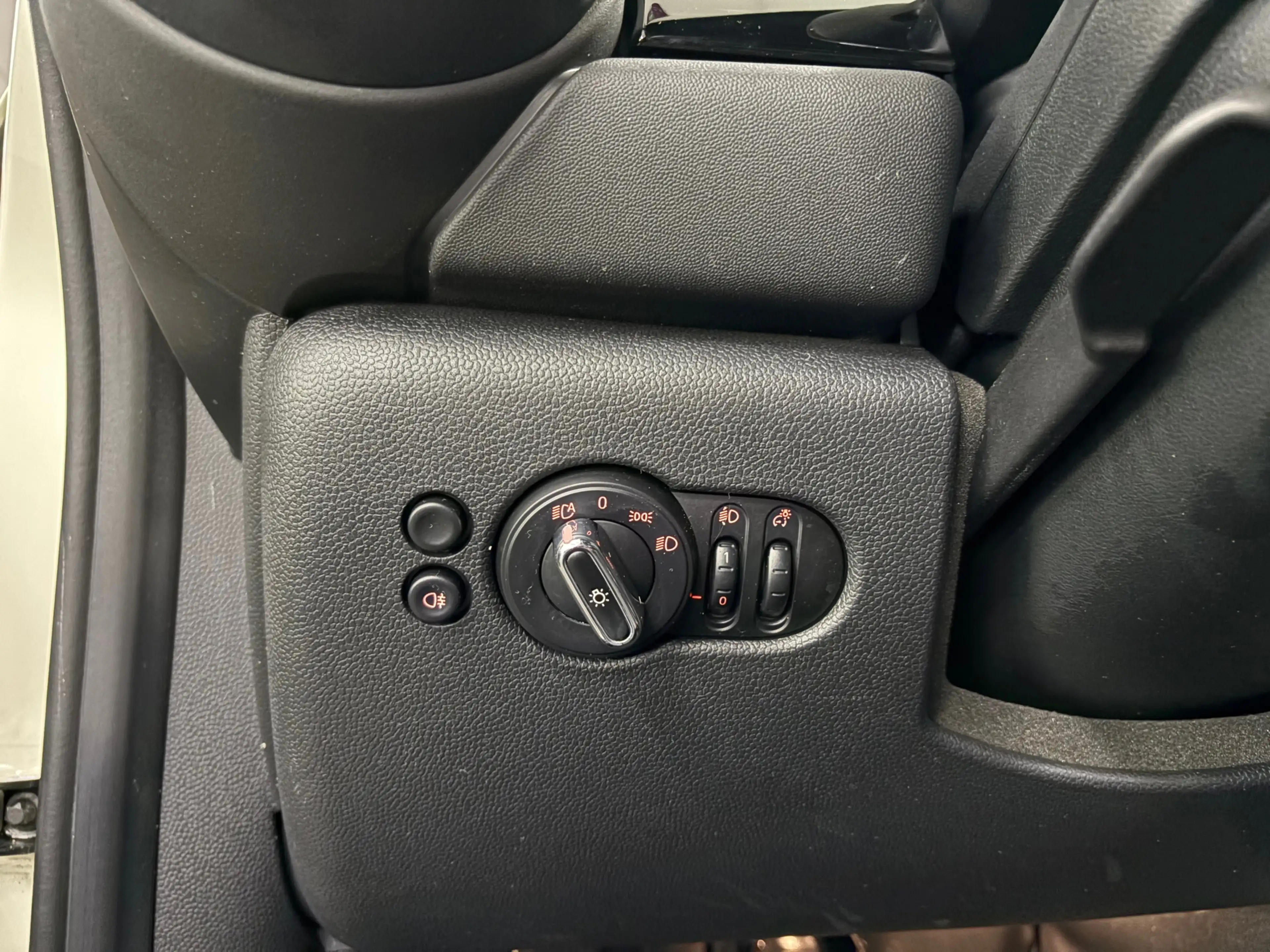 MINI One 3-Deurs 1.5 Classic/ NL auto/ Eerste eigenaar/ BTW — photo 13