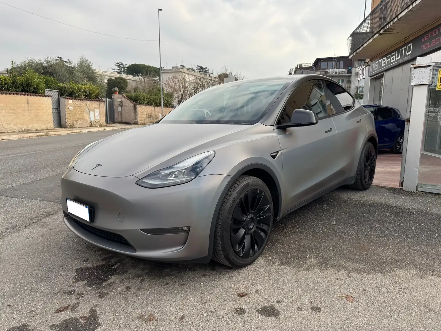 Tesla Model Y Model Y 2021 Long Range Dual Motor awd Grigio - 1