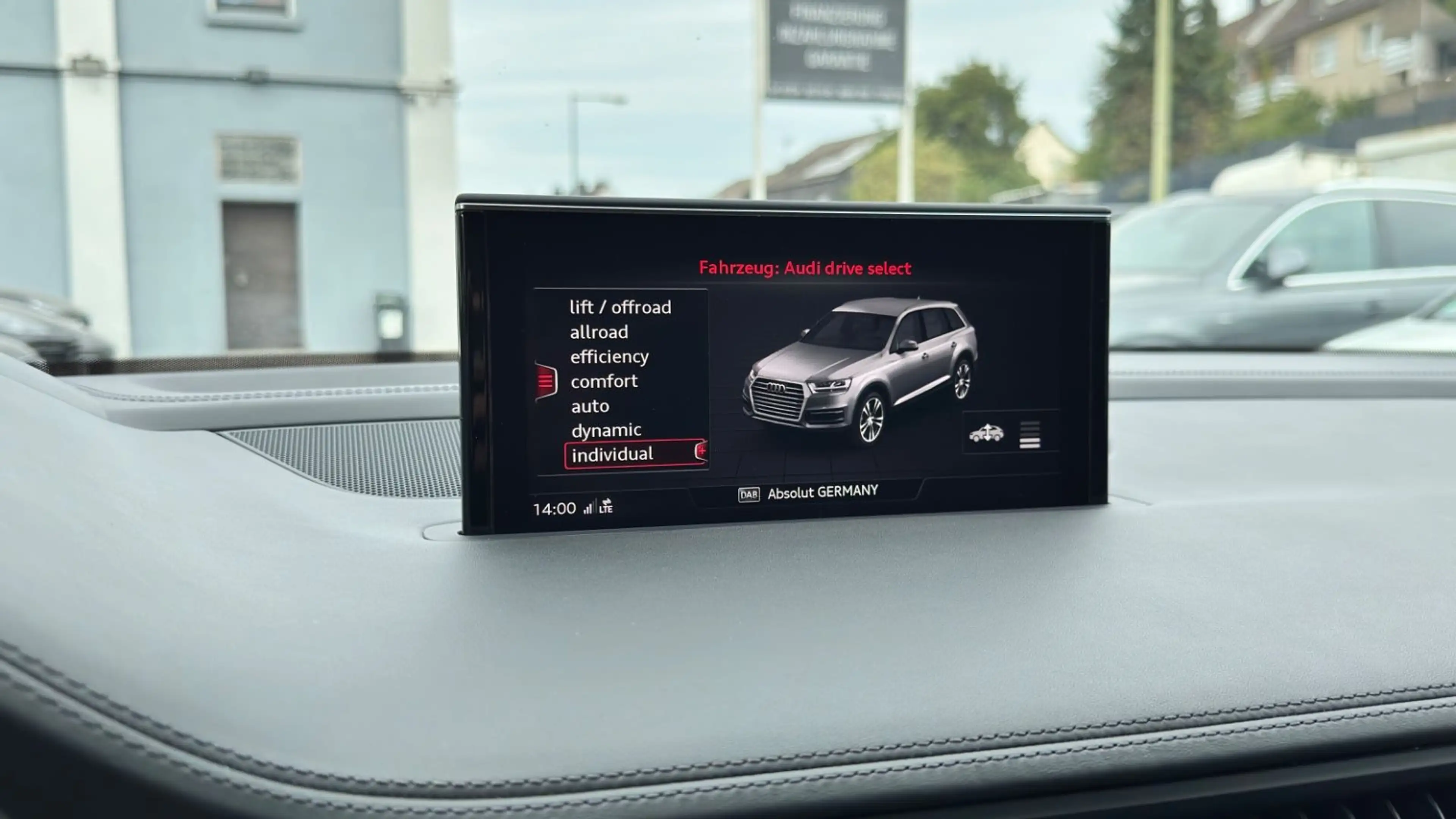 Audi SQ7 4.0TDI quattro*7-Sitz*TV*Pano*Matrix*Standhz — photo 39