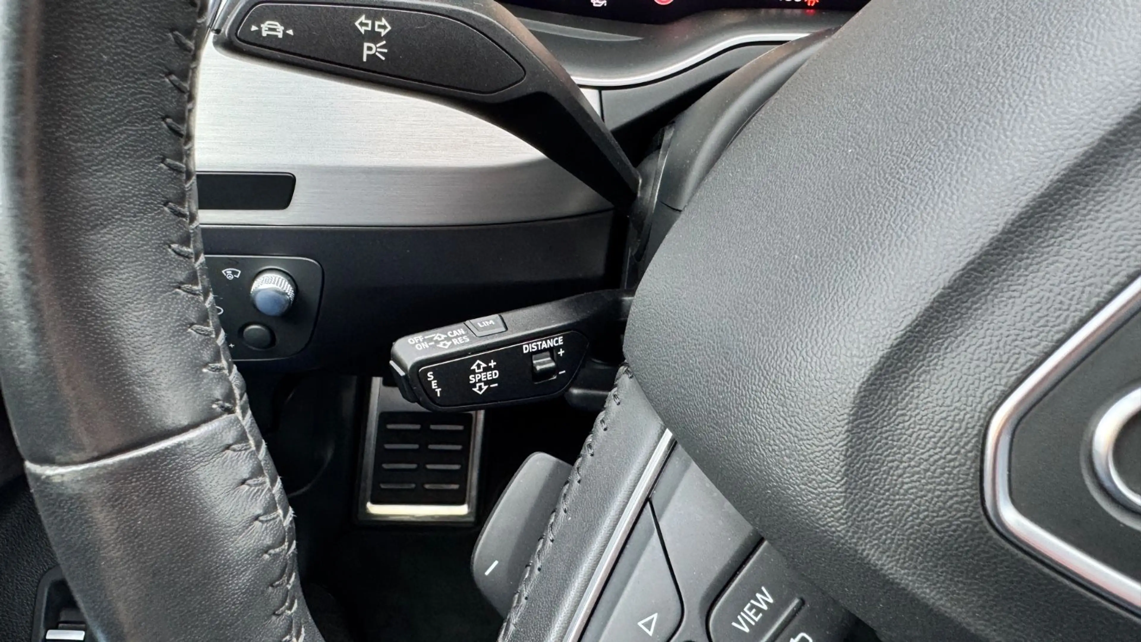 Audi SQ7 4.0TDI quattro*7-Sitz*TV*Pano*Matrix*Standhz — photo 35
