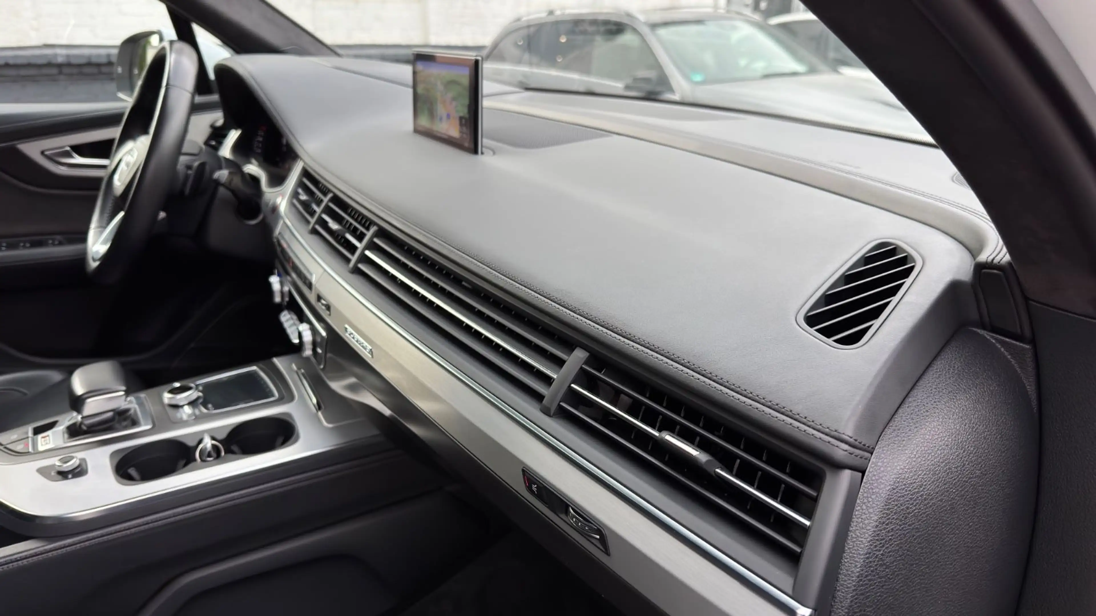 Audi SQ7 4.0TDI quattro*7-Sitz*TV*Pano*Matrix*Standhz — photo 44