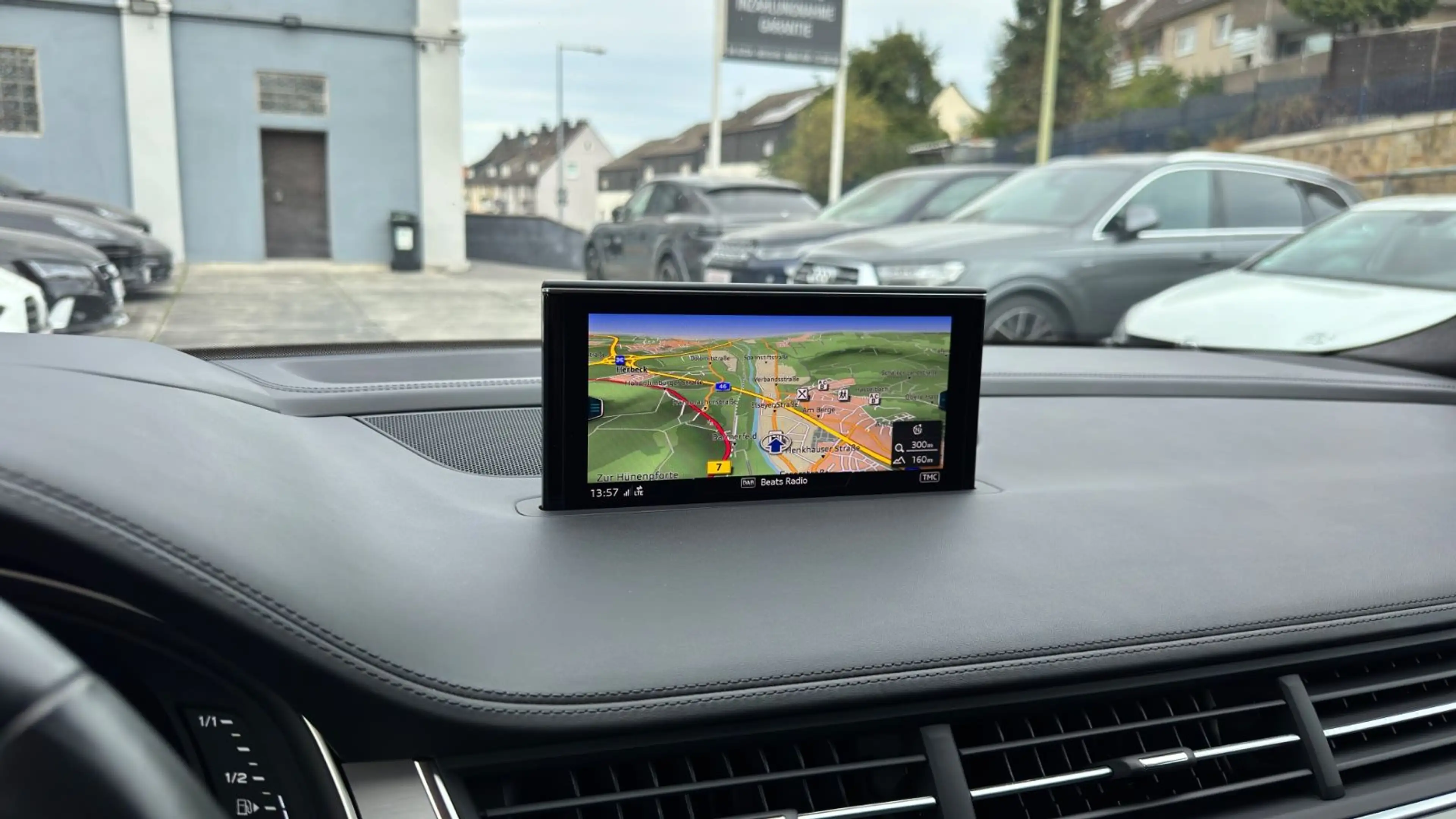 Audi SQ7 4.0TDI quattro*7-Sitz*TV*Pano*Matrix*Standhz — photo 16