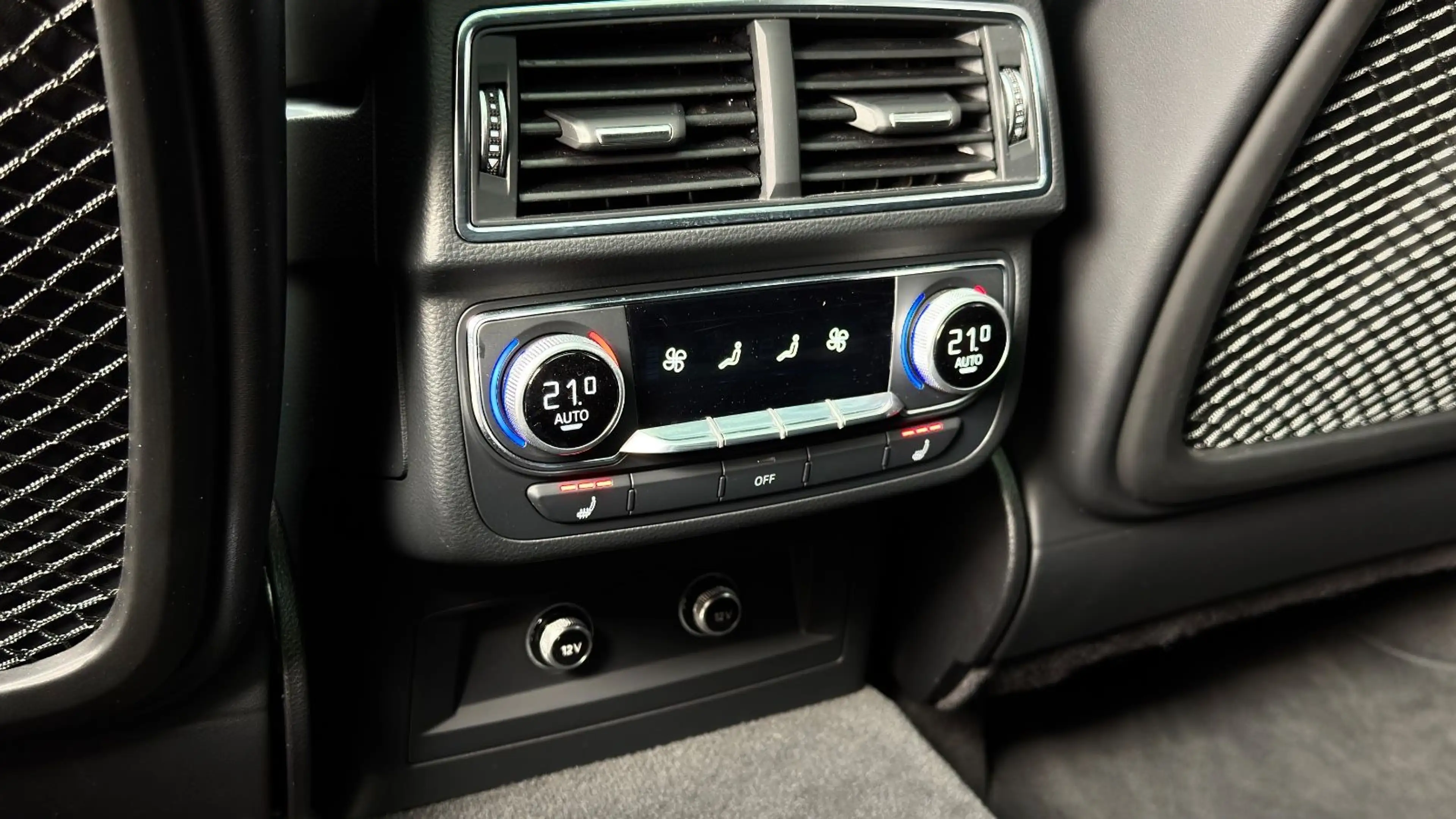 Audi SQ7 4.0TDI quattro*7-Sitz*TV*Pano*Matrix*Standhz — photo 40