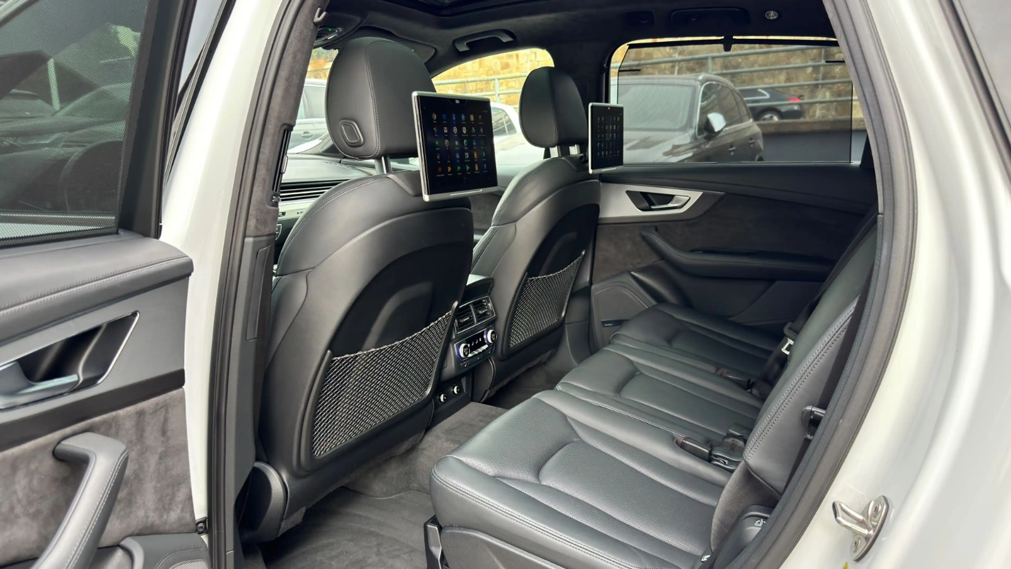 Audi SQ7 4.0TDI quattro*7-Sitz*TV*Pano*Matrix*Standhz — photo 5