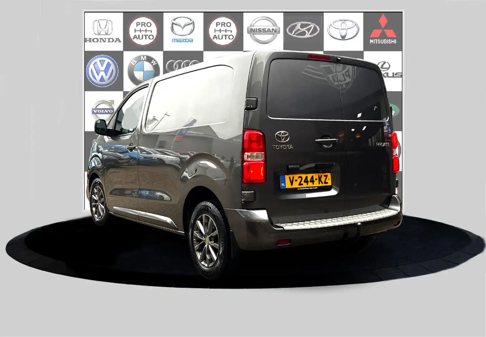 Toyota Proace Compact 2.0 D-4D Professional Camera_Carplay _Trek - 2