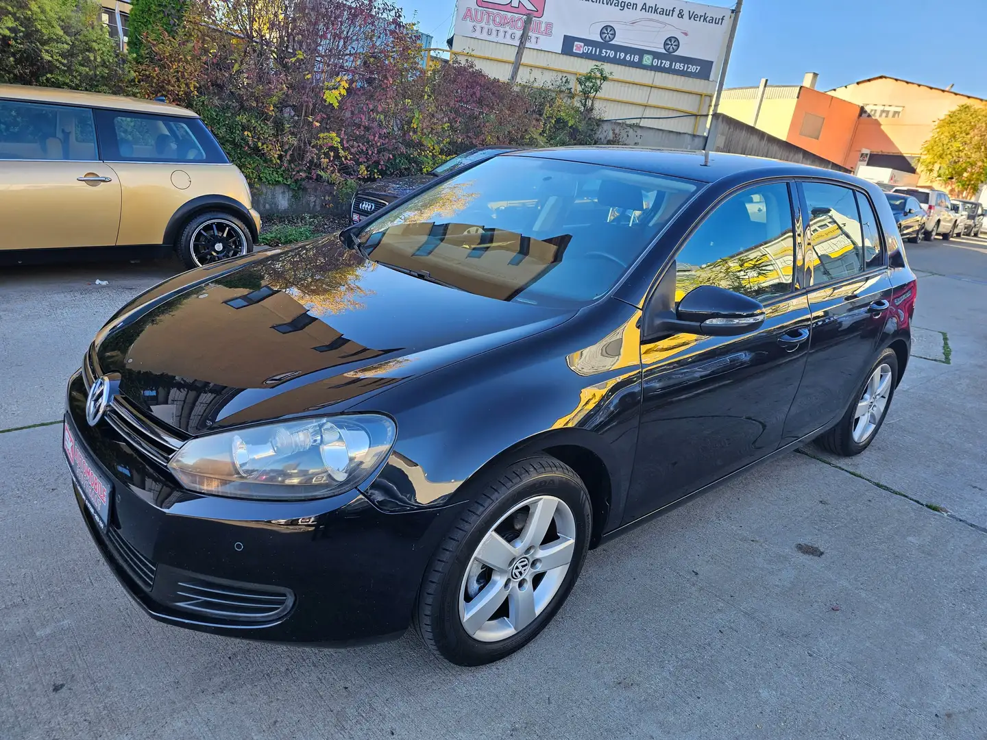 Volkswagen Golf Comfortline Black - 1