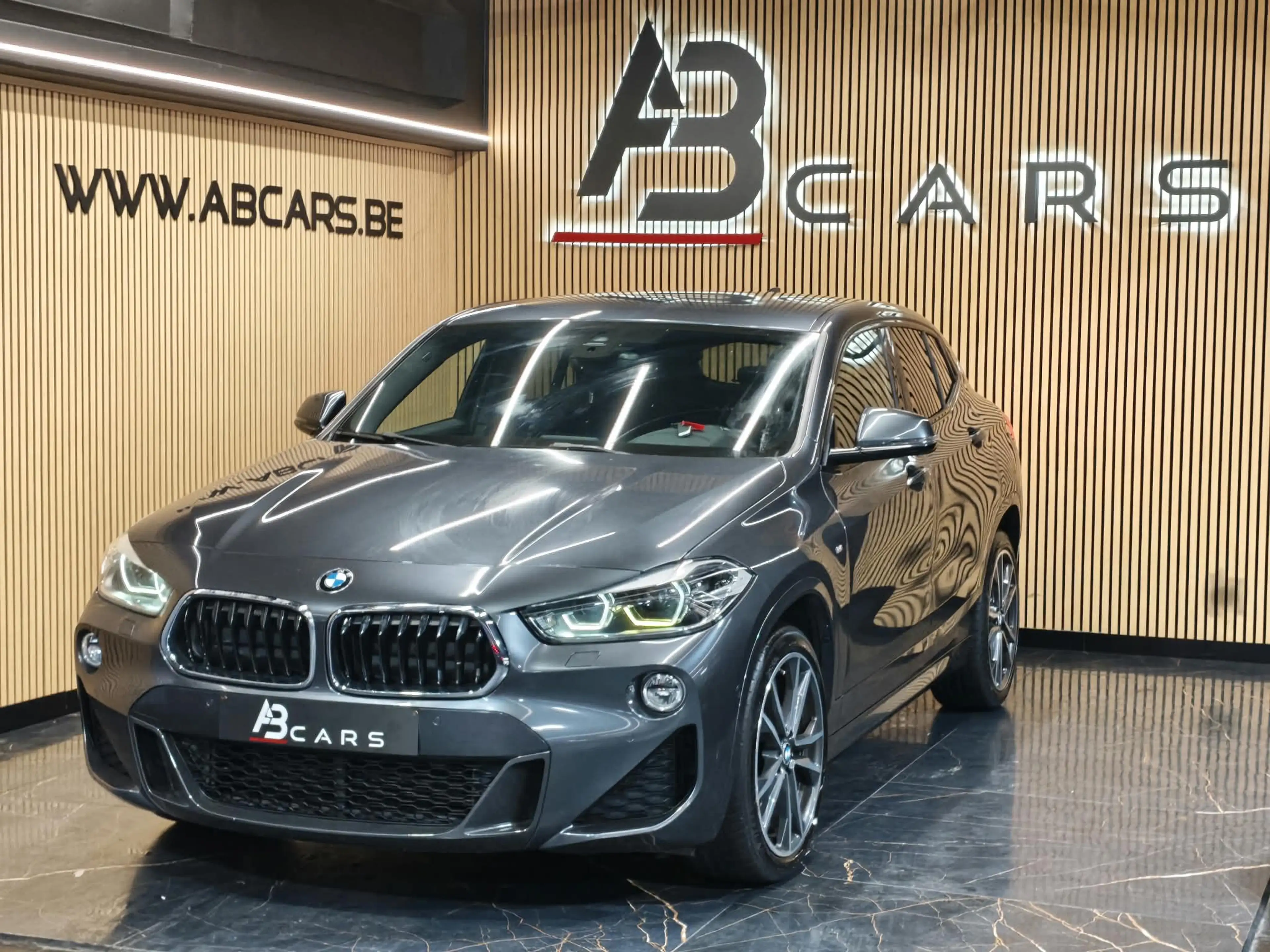 BMW X2 2.0 dA sDrive18 PACK M ** GARANTIE 12MOIS ** — photo 2