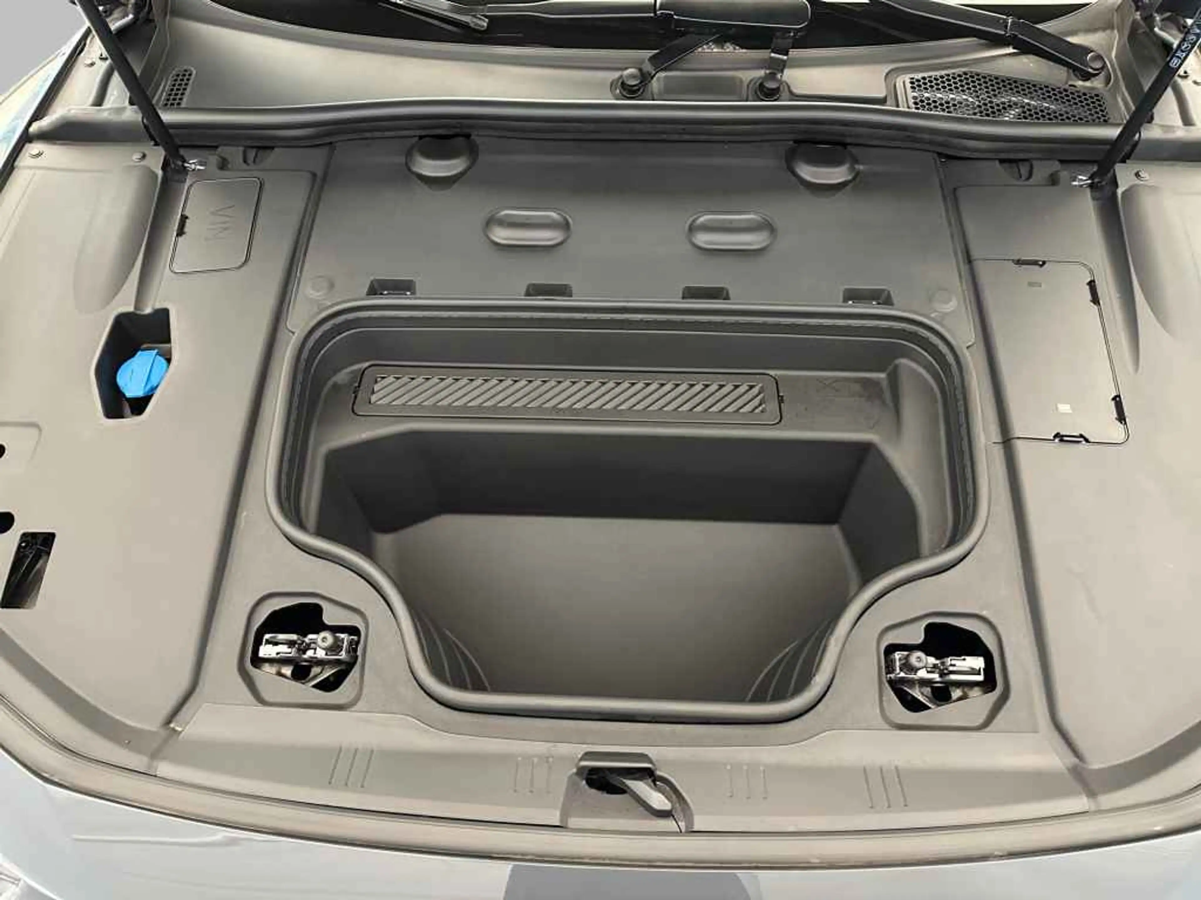 Audi A6 e-tron Avant qua *AHK*WÄRME*MATRIX*HUD*360* — photo 15