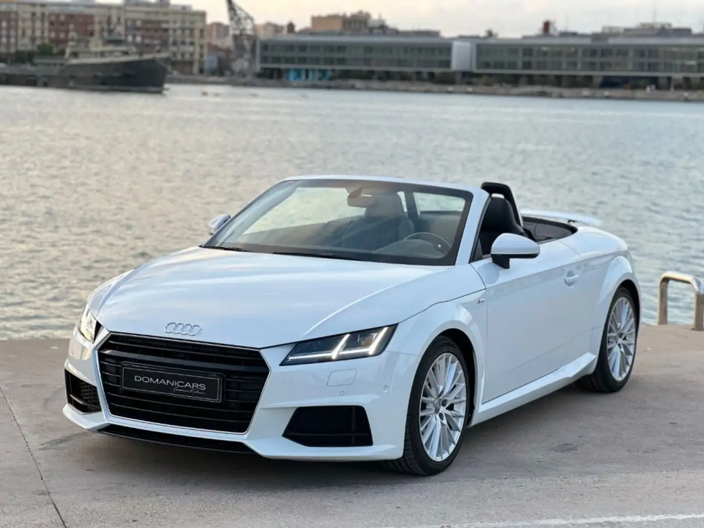 Audi TT Roadster 2.0TDI S line edition Blanco - 1