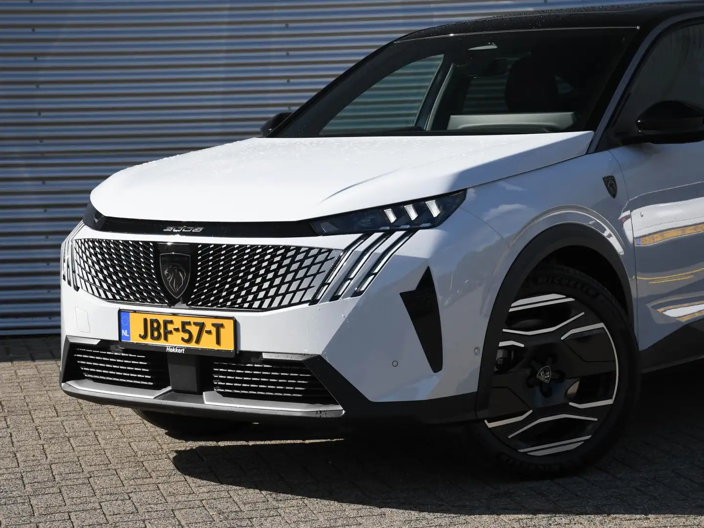 Peugeot 3008 GT 1.6 plug-in Hybrid 195pk Automaat PANO-DAK | AD Blanc - 2