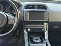 Jaguar XE 2.0 D Portfolio AWD Blauw - thumbnail 17