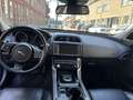 Jaguar XE 2.0 D Portfolio AWD Blauw - thumbnail 13