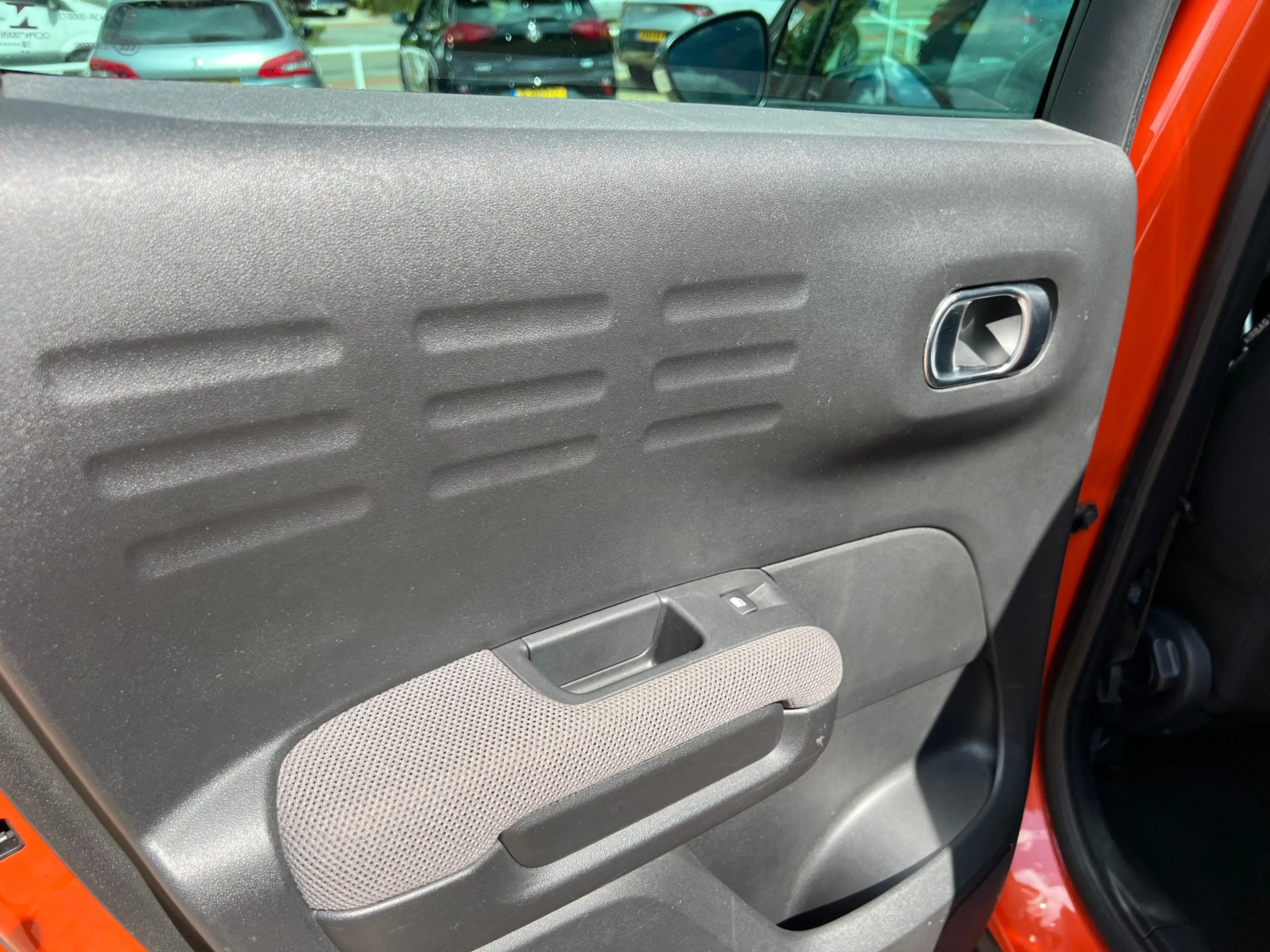 Citroen C3 Aircross 1.2 110 pk PureTech S&S Shine Navi-Trekhaak-Panora — photo 12