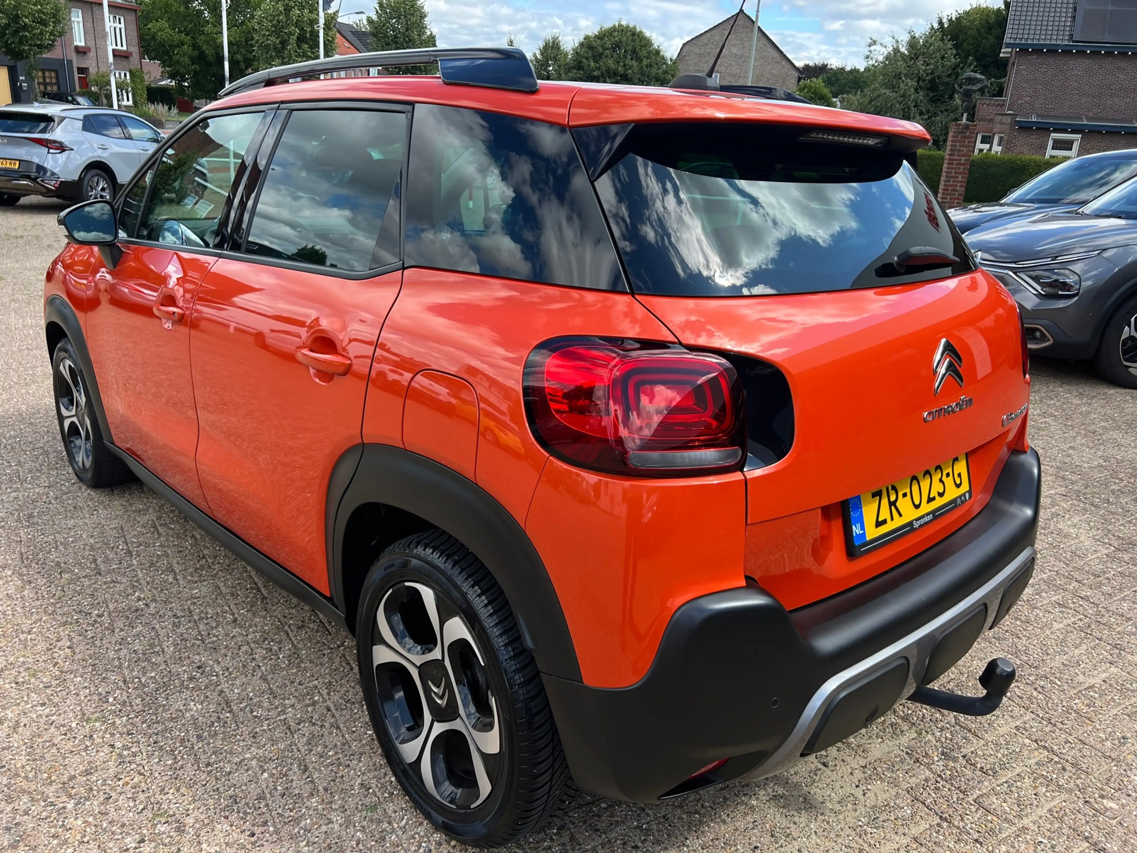 Citroen C3 Aircross 1.2 110 pk PureTech S&S Shine Navi-Trekhaak-Panora — photo 3