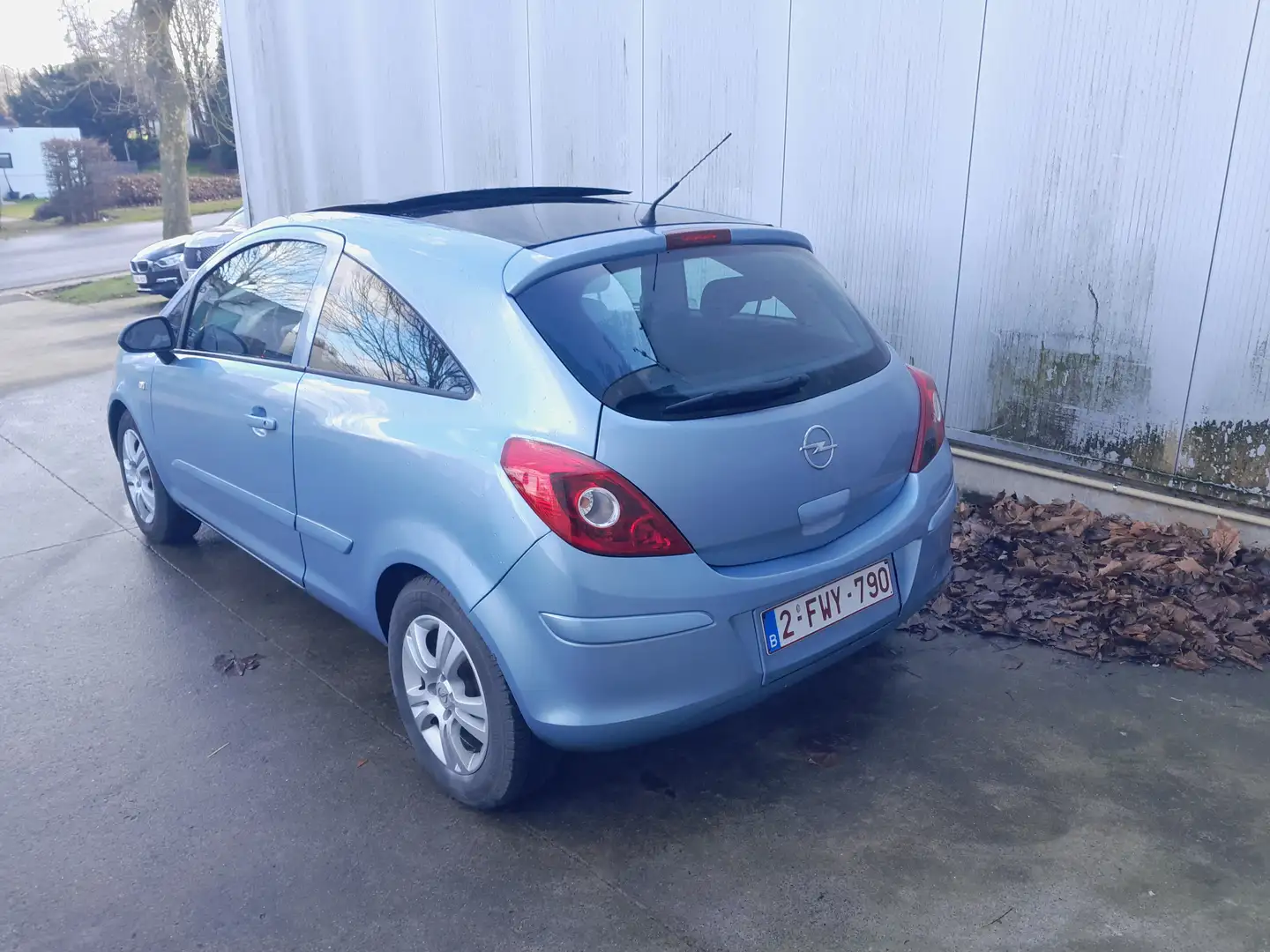Opel Corsa Corsa 1.2i Enjoy Zilver - 1