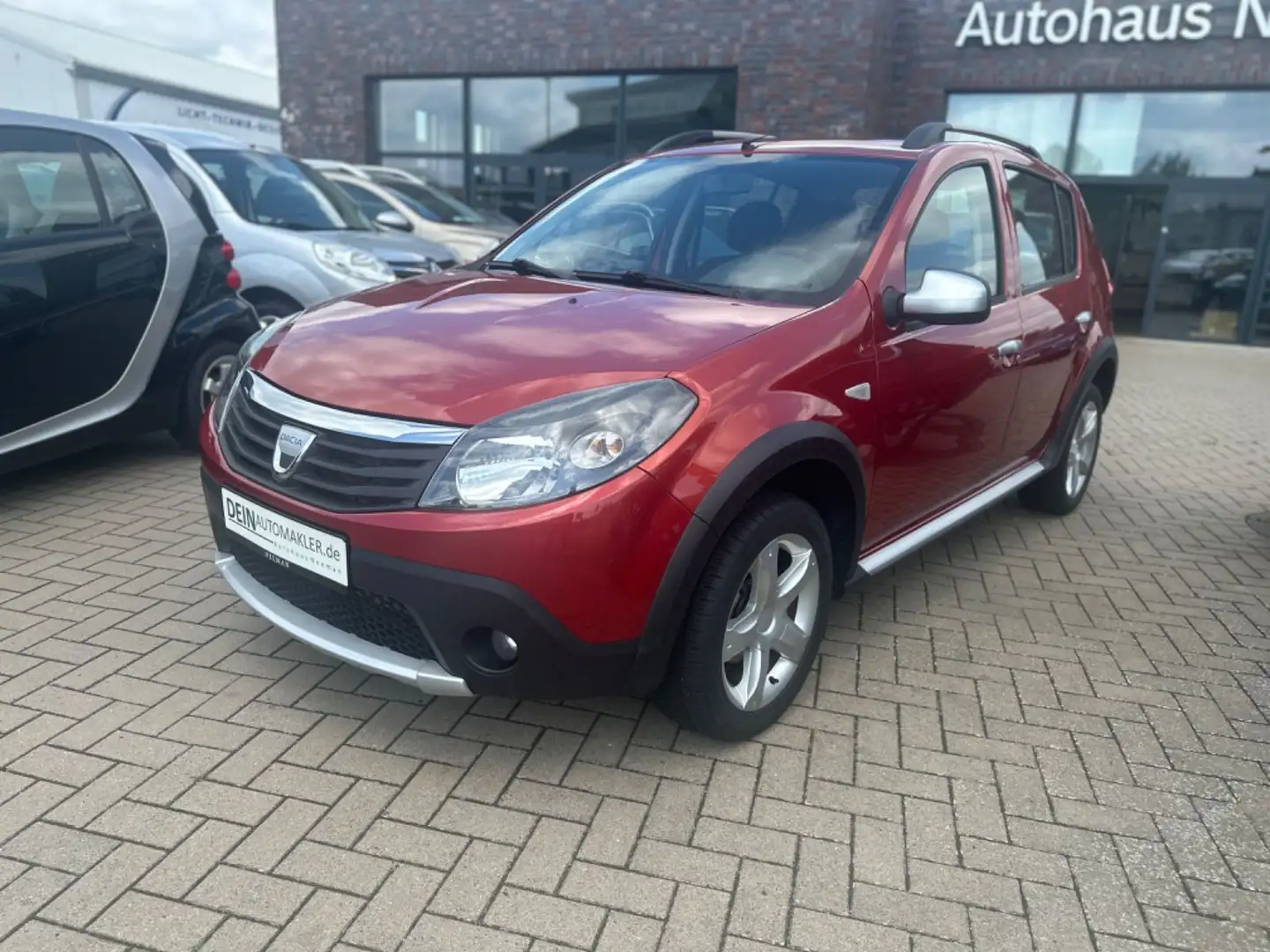 Dacia Sandero 1.6 Stepway *Klima* Rot - 1
