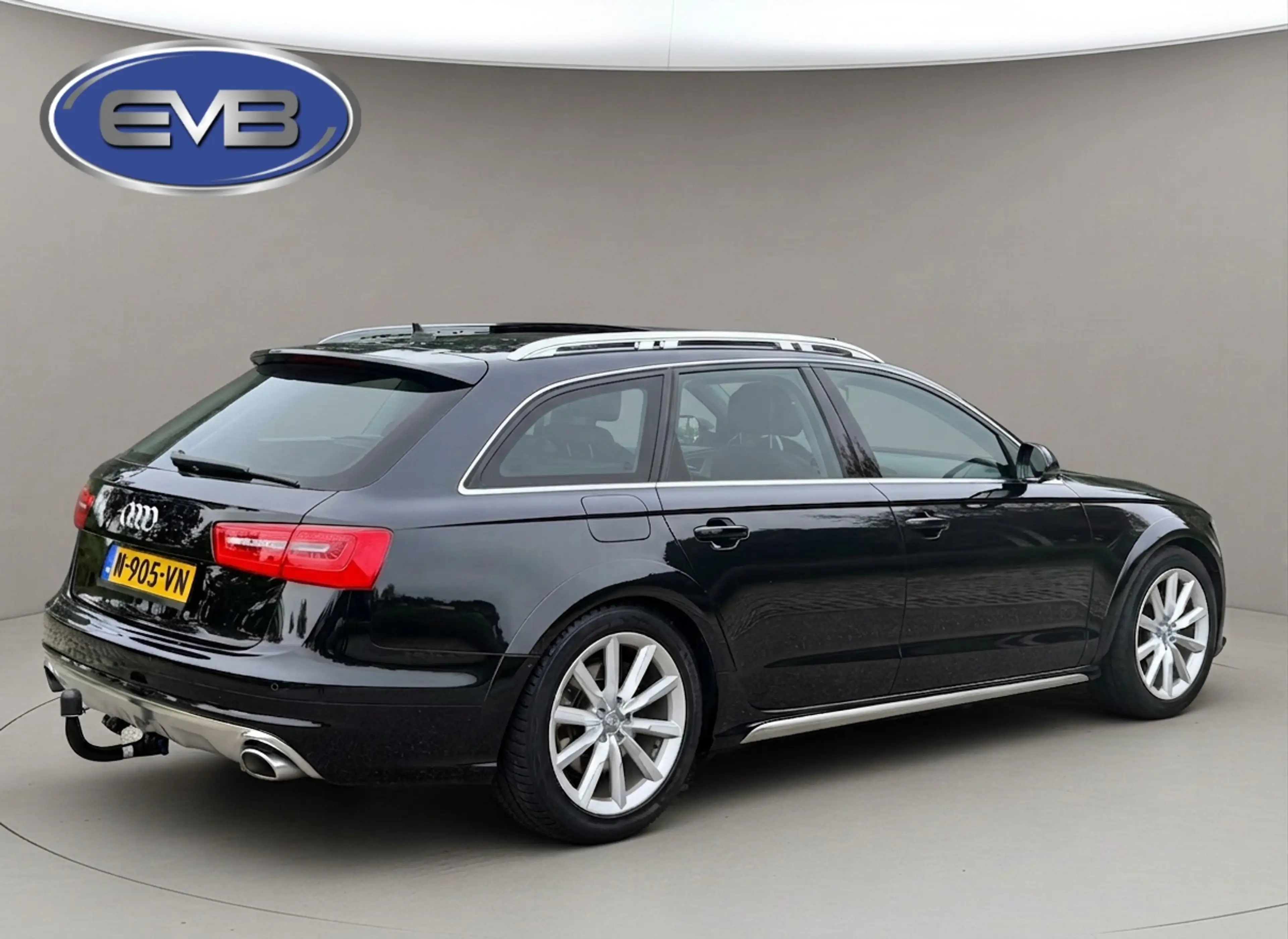 Audi A6 allroad quattro 3.0 TDI Premium Edition, panoramadak, trek — photo 3