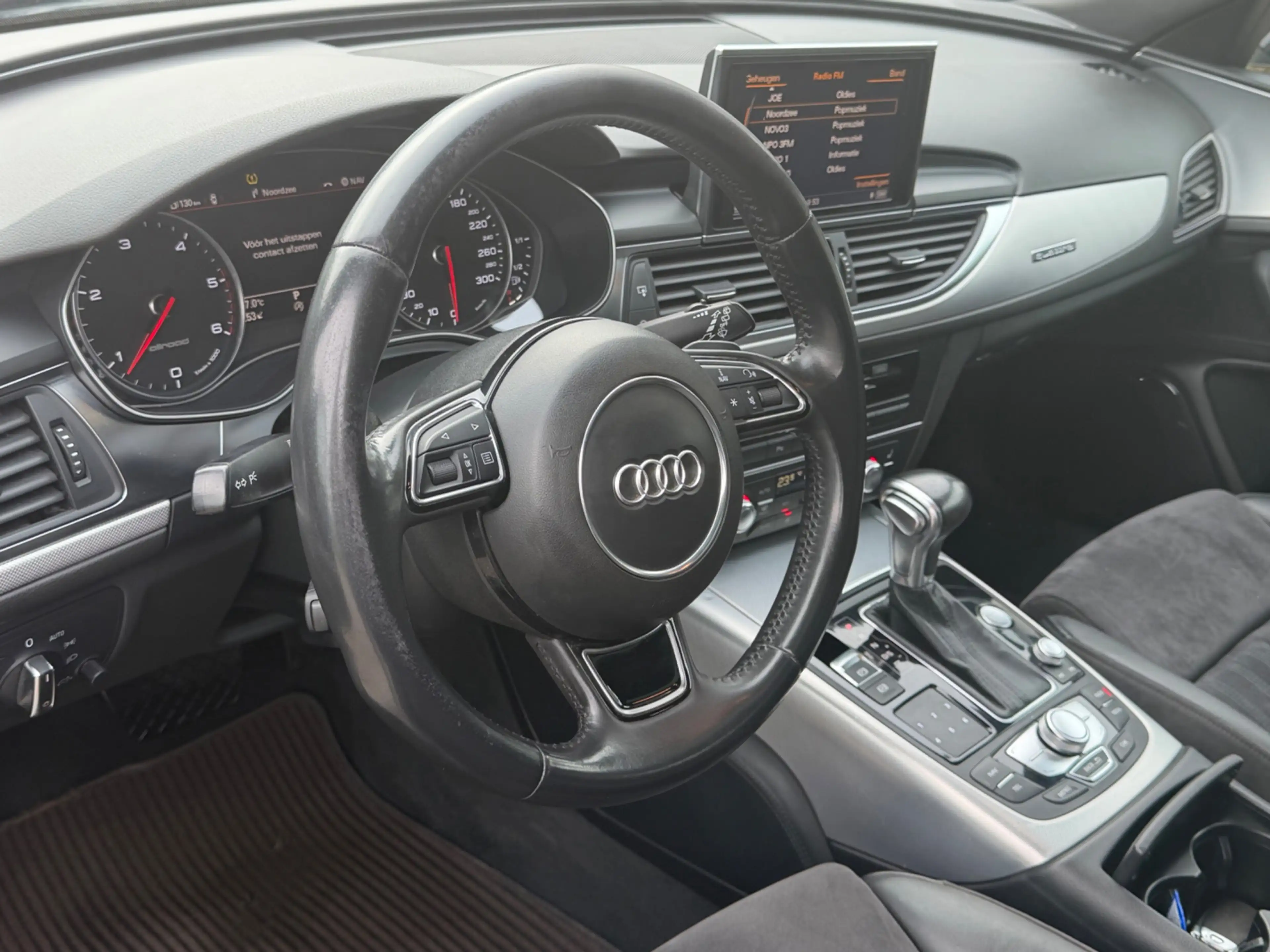 Audi A6 allroad quattro 3.0 TDI Premium Edition, panoramadak, trek — photo 33
