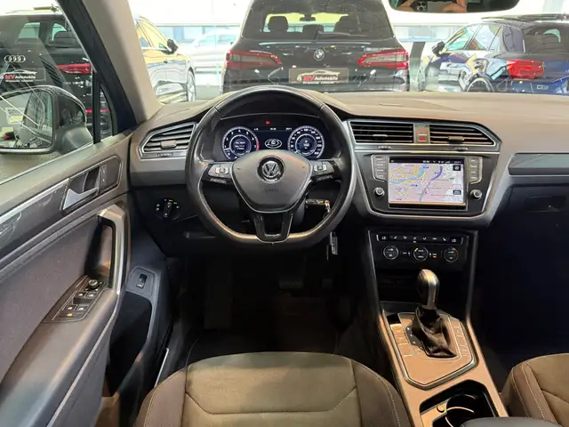 Volkswagen Tiguan view 10