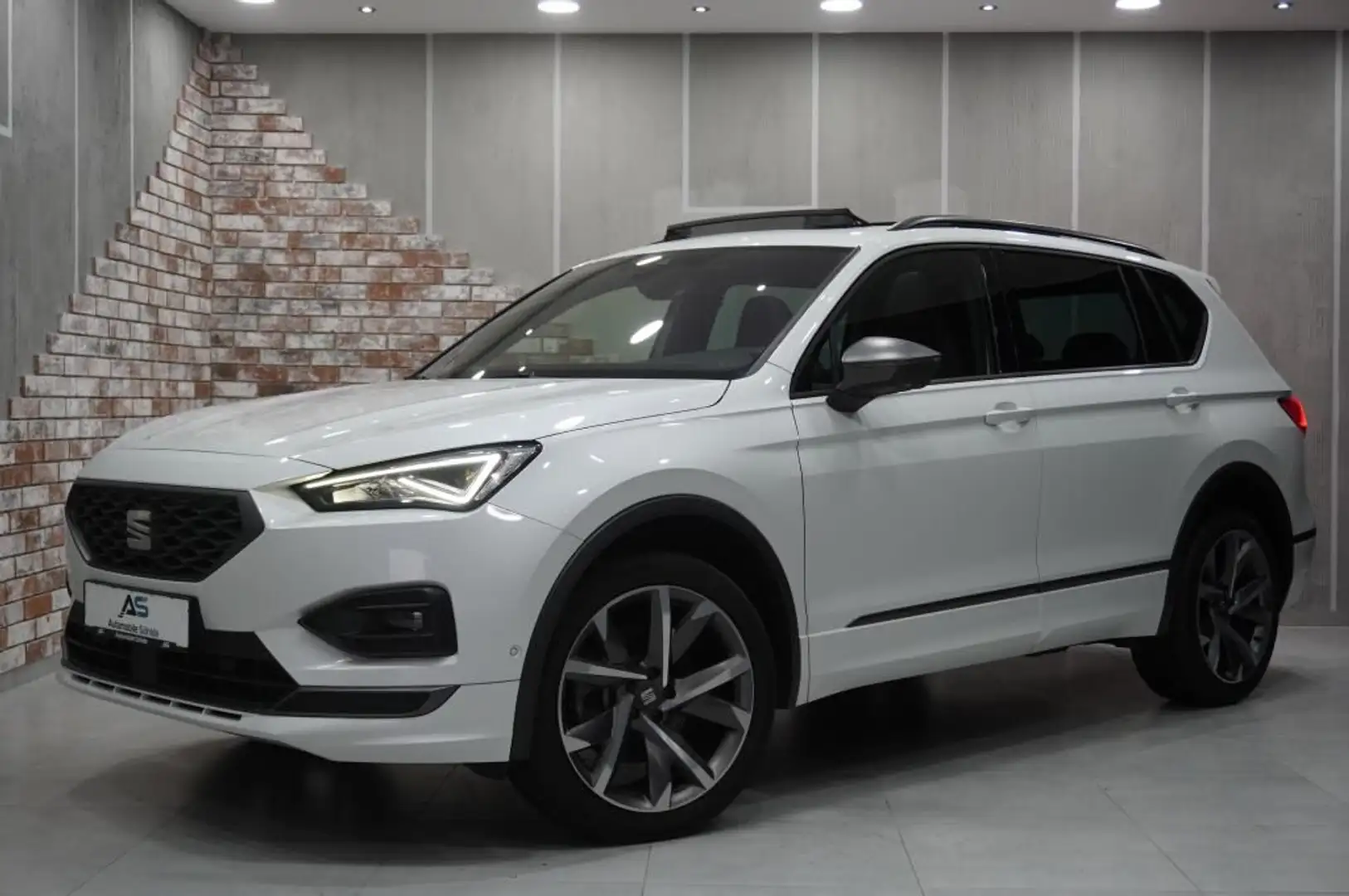 SEAT Tarraco 2.0 TDi FR DSG 4Drive Pano/ACC/Beats/Kam Bianco - 1