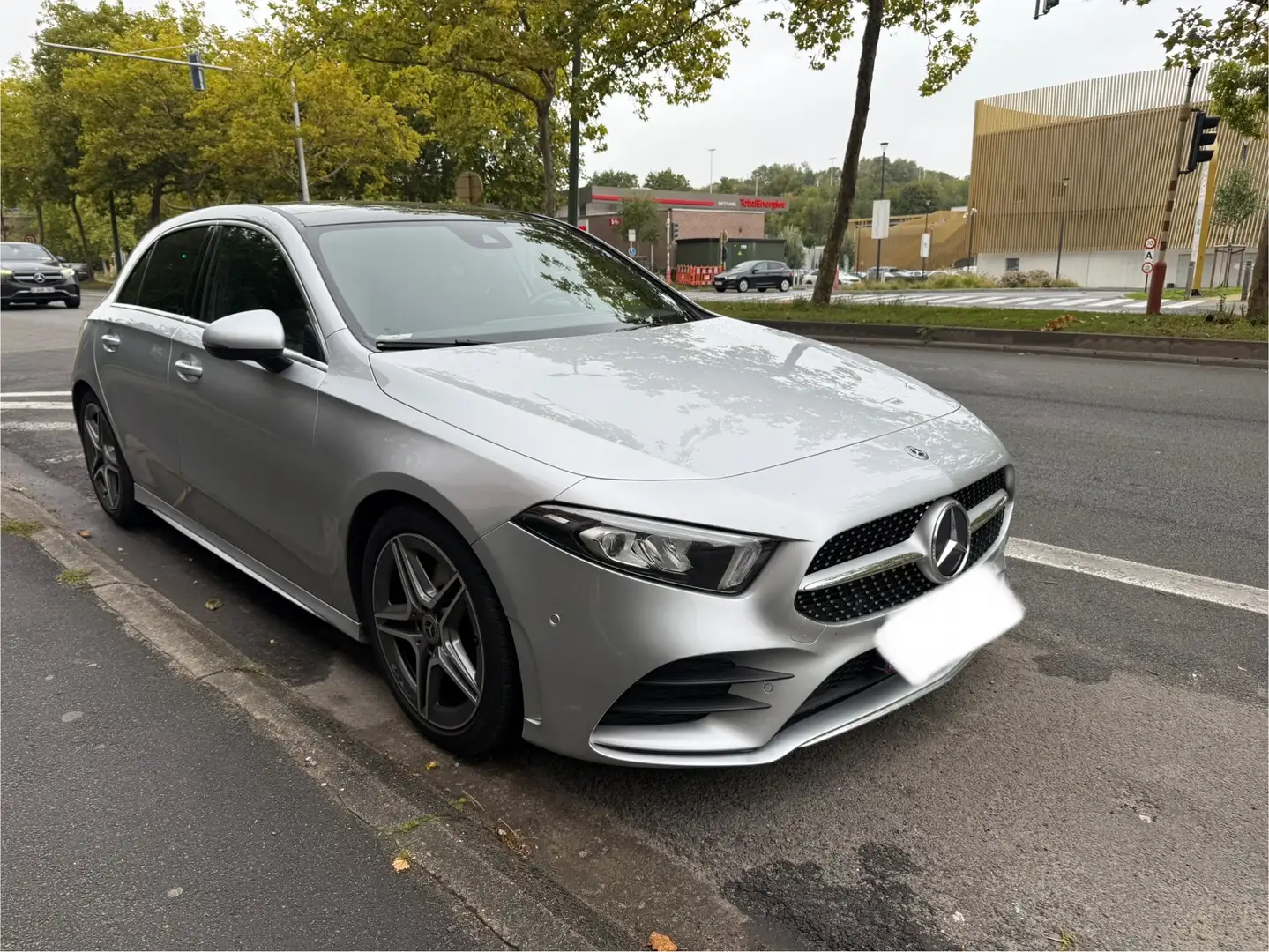 Mercedes-Benz A 180 d AMG pano gps ambiant  f cuir distro capt d angl - 2