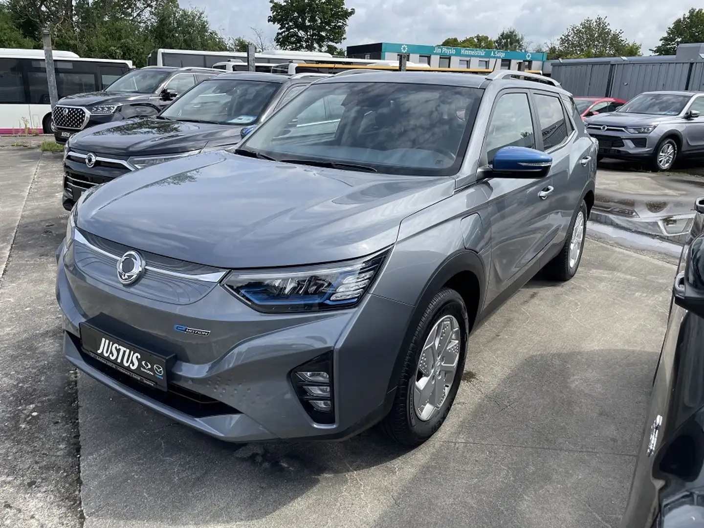 KGM Korando e-Motion Titanium Gris - 1