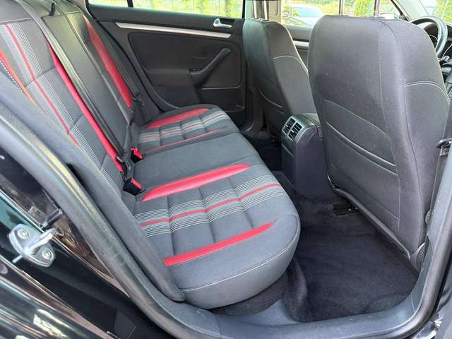Volkswagen Golf Variant 2.0 TDI DPF MATCH 2-Hand - Bild 14