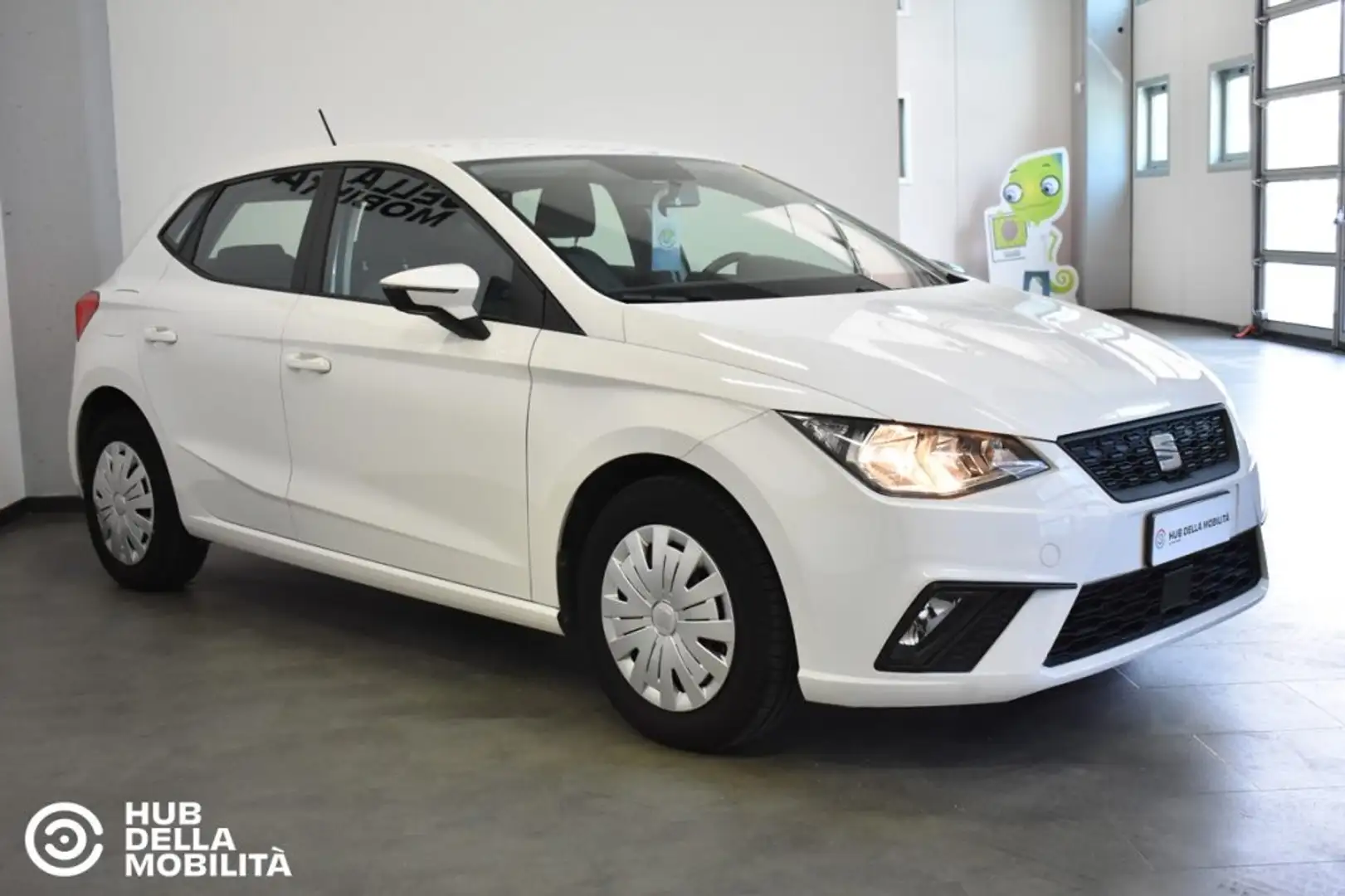 SEAT Ibiza 1.0 TGI 5 porte Style Bianco - 2