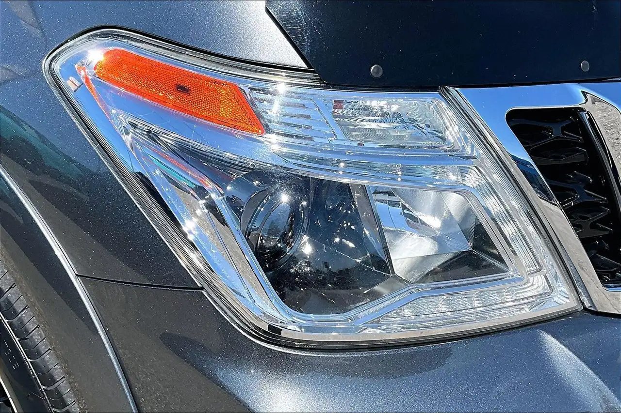 Nissan Armada снимка Nissan Armada