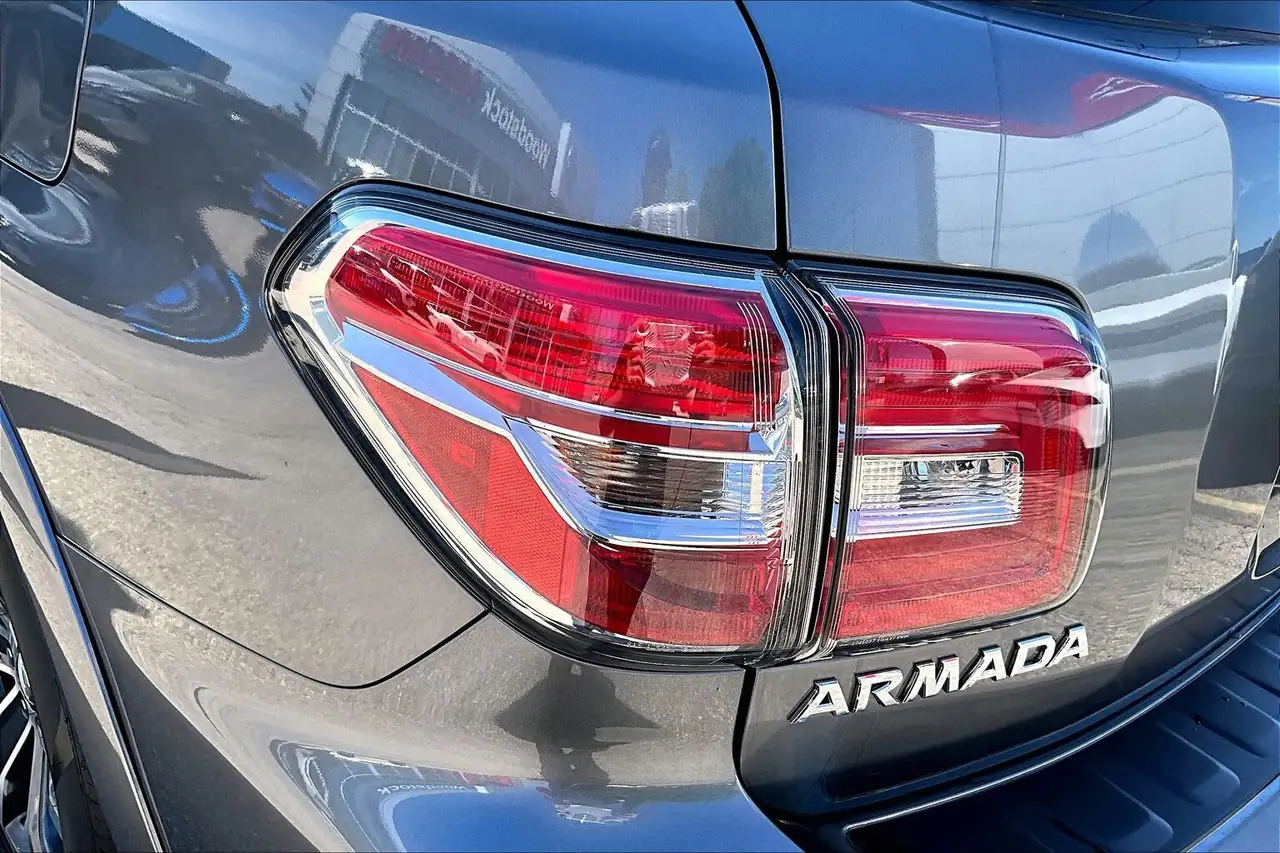 Nissan Armada снимка Nissan Armada