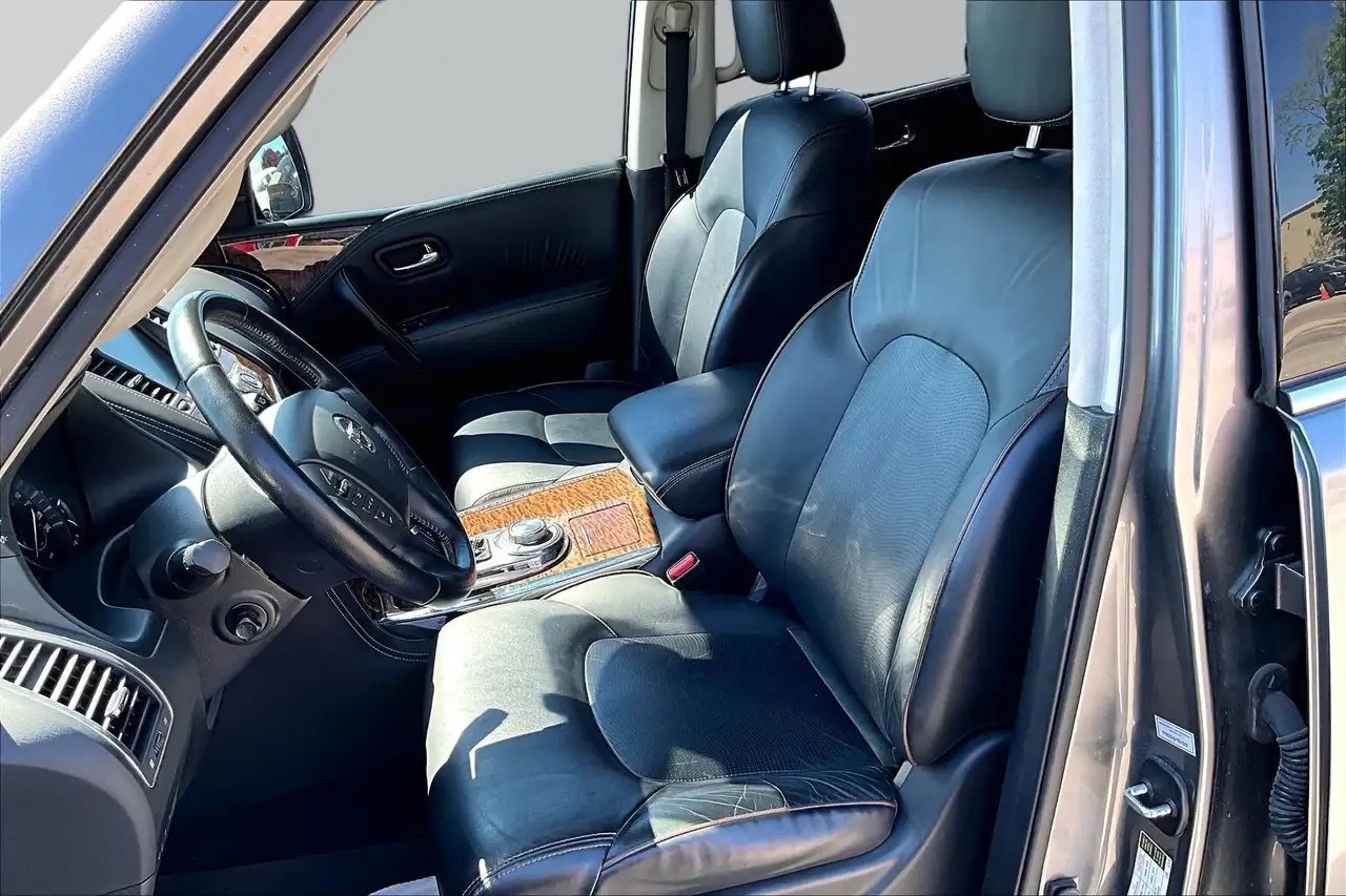 Nissan Armada снимка Nissan Armada