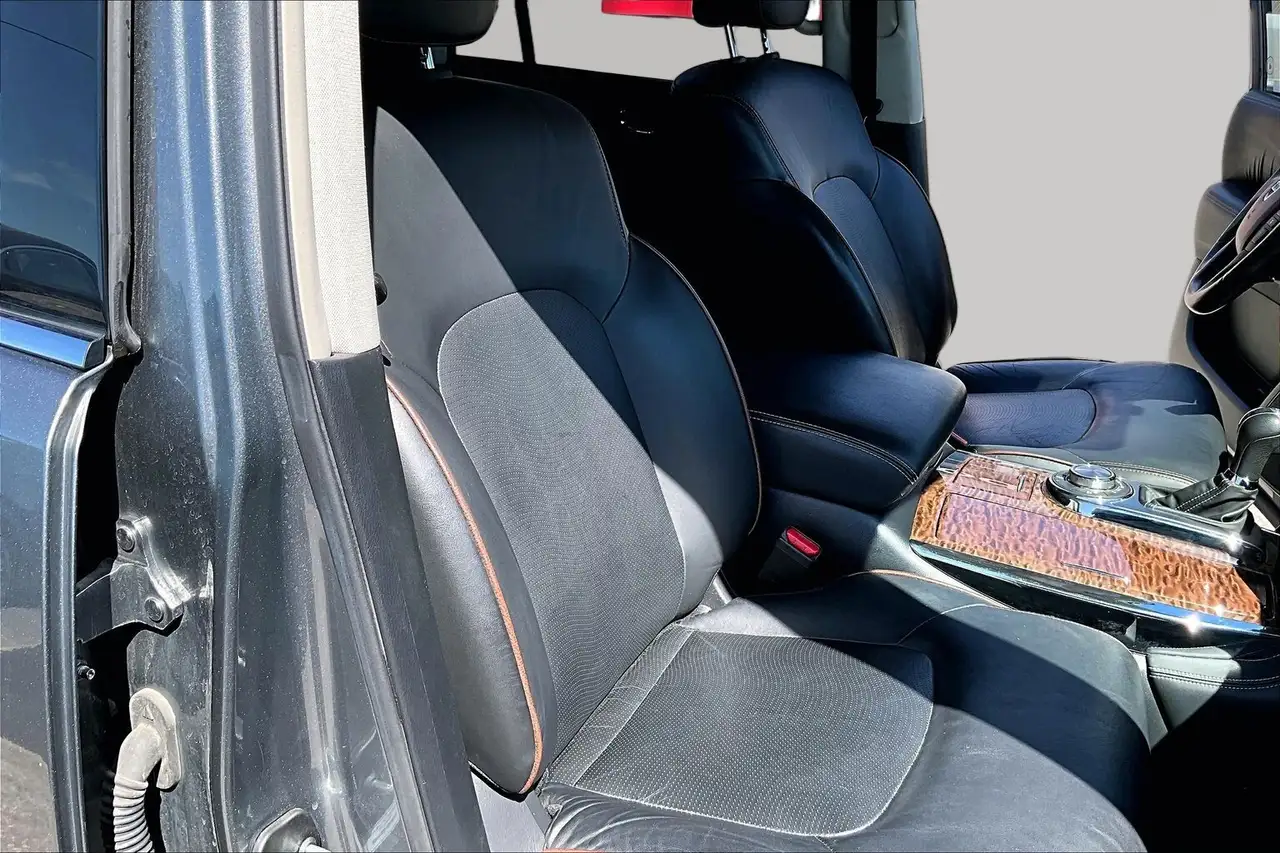 Nissan Armada снимка Nissan Armada