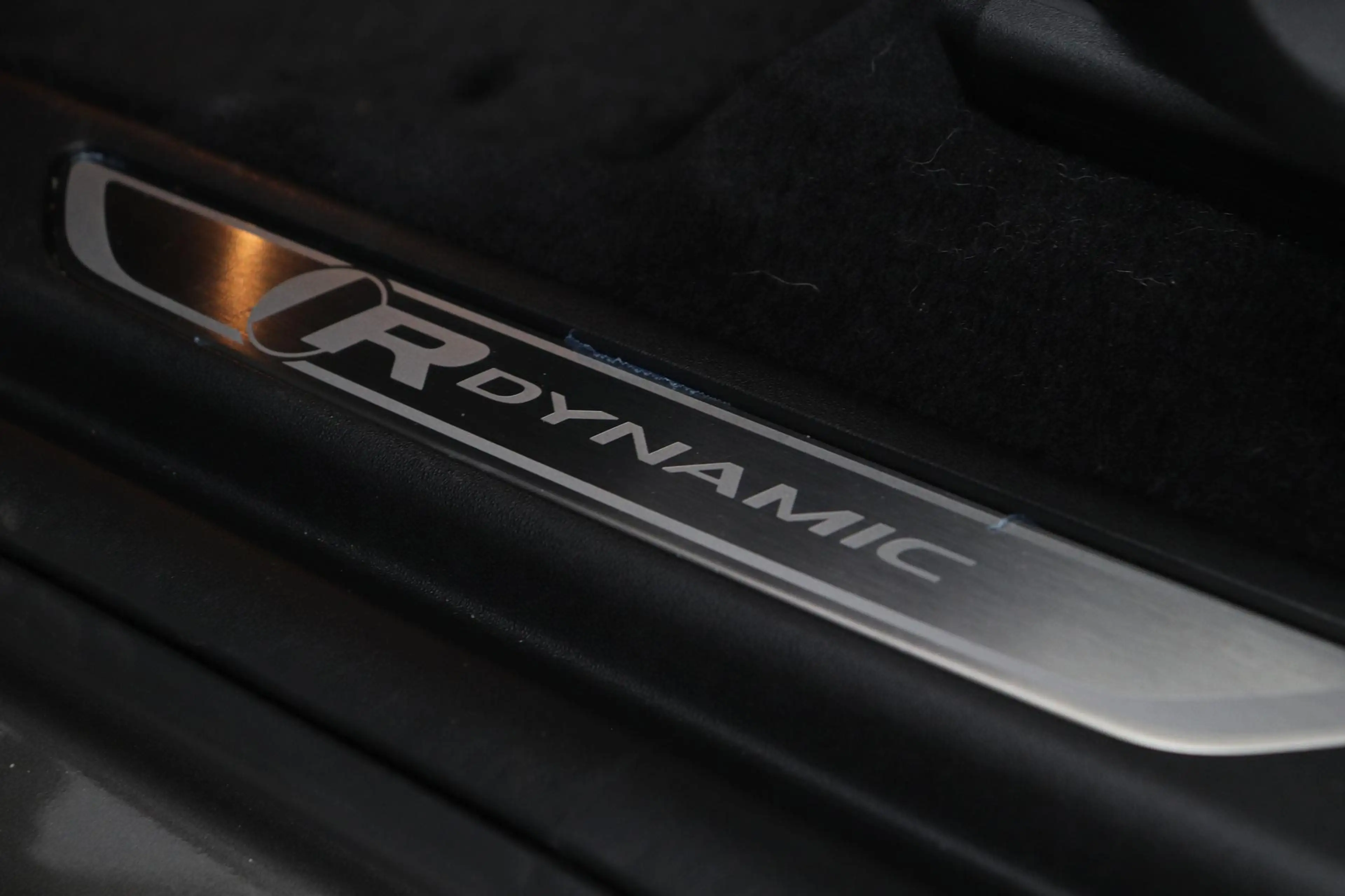 Jaguar E-Pace P300e R-Dynamic SE | Panoramadak | ACC | BLIS | Tr — photo 47