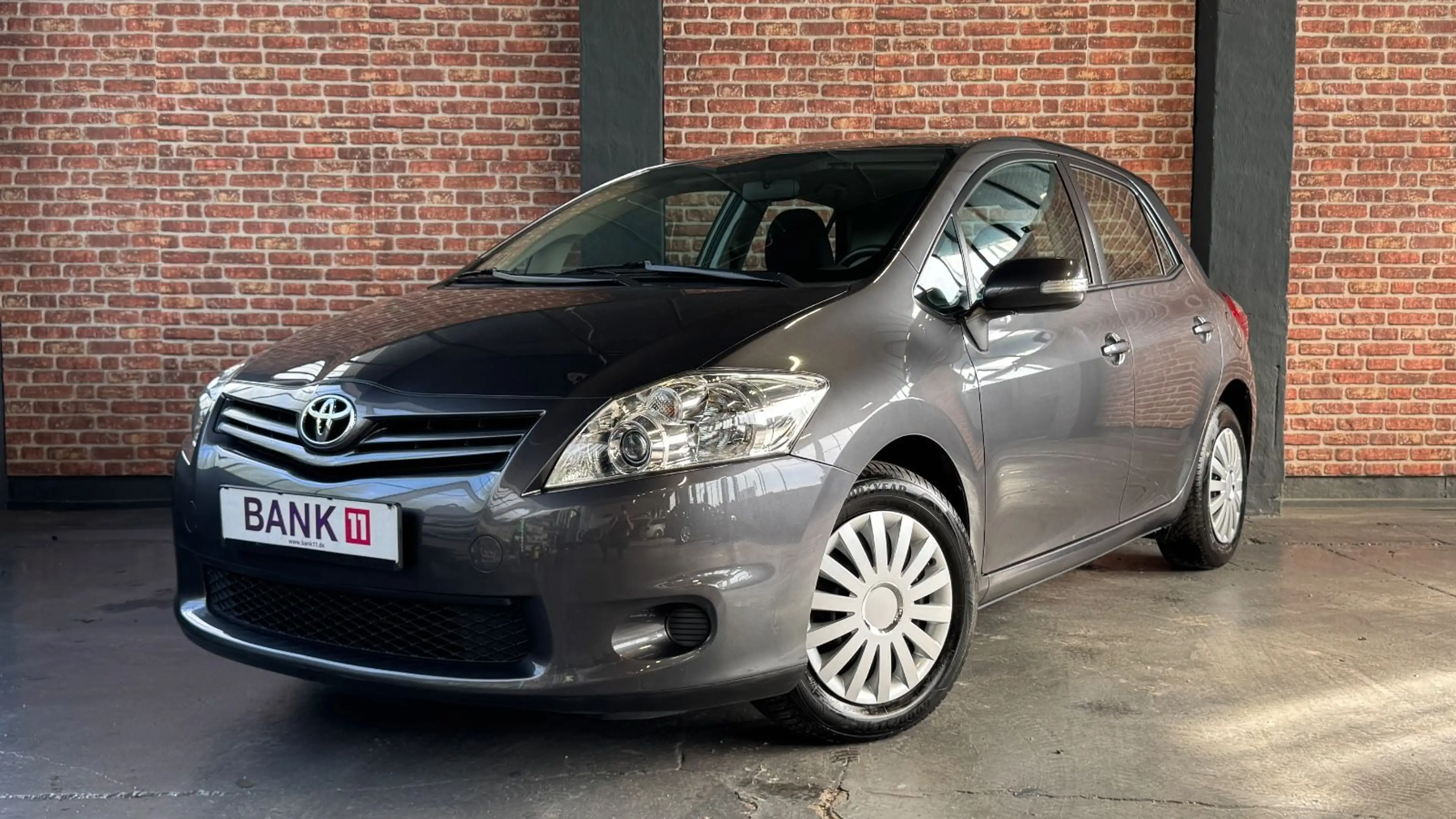 Toyota Auris 1,33-l-Dual-VVT-i Basis KLIMA*TÜV-NEU