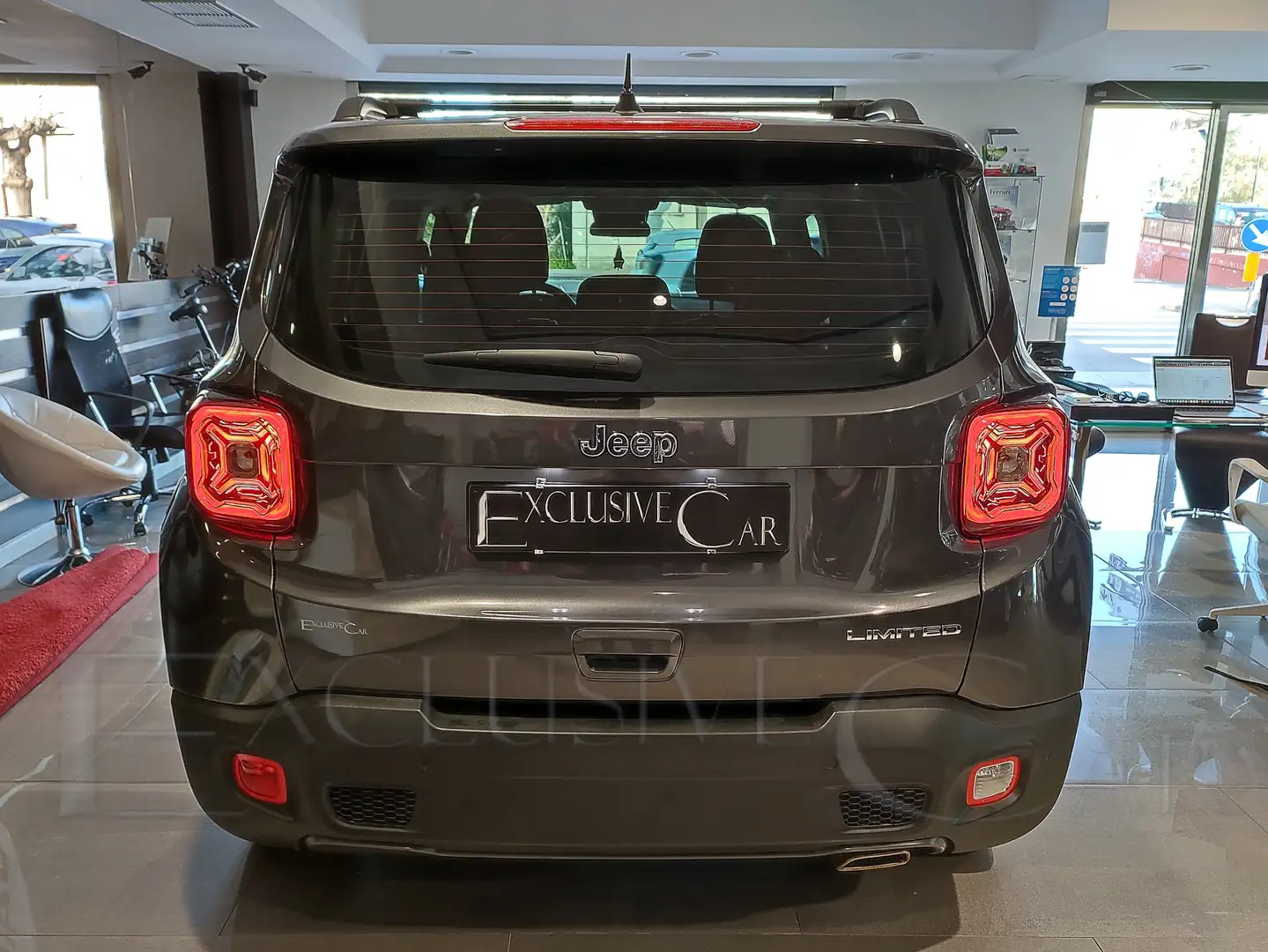Jeep Renegade 1.0 Limited 120 CV Gris - 2