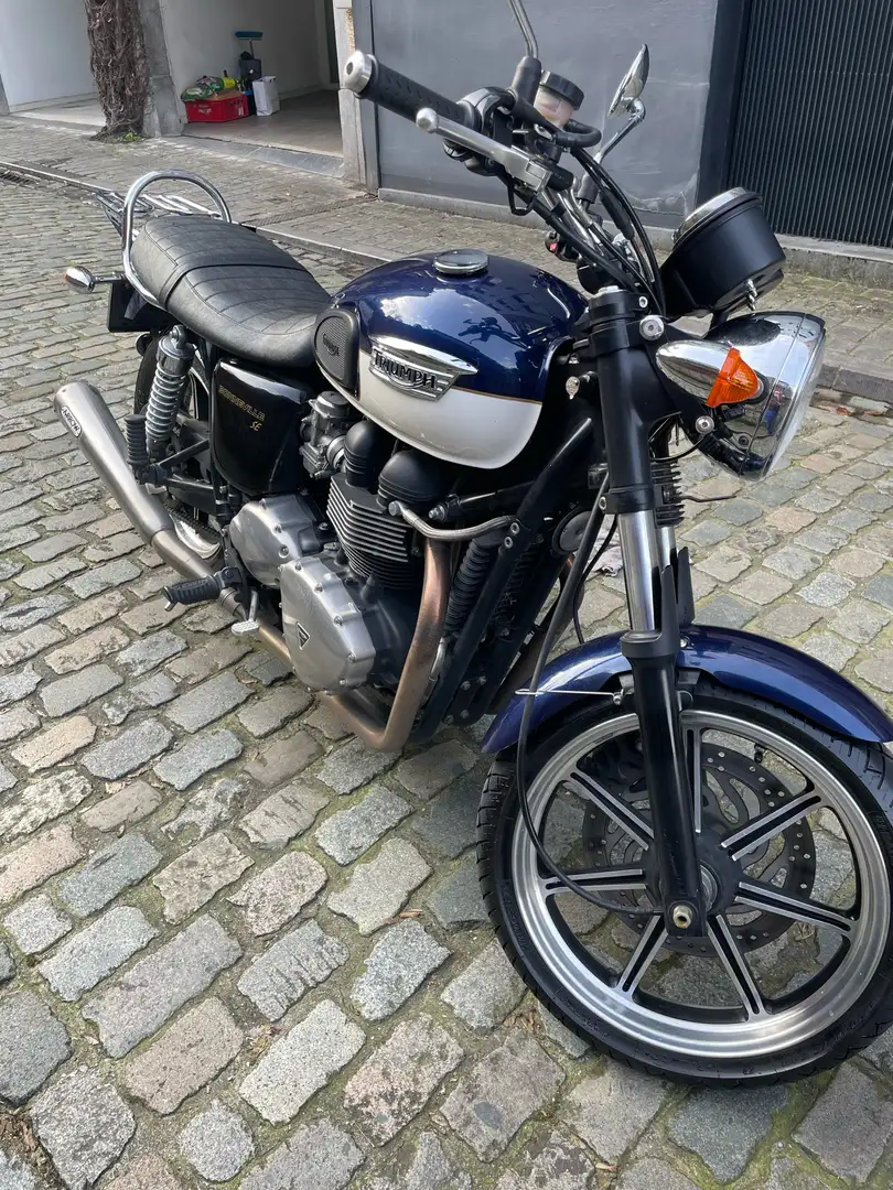 Triumph Bonneville SE Modrá - 1