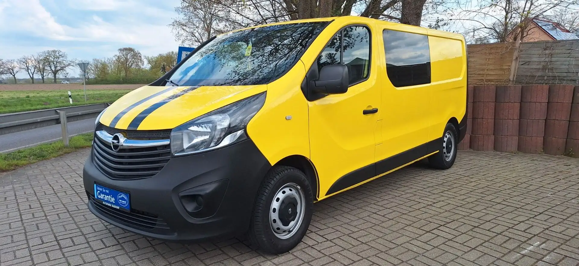 Opel Vivaro /Kombi/L2H1/Mixto/Klima/6Sitze Gelb - 1