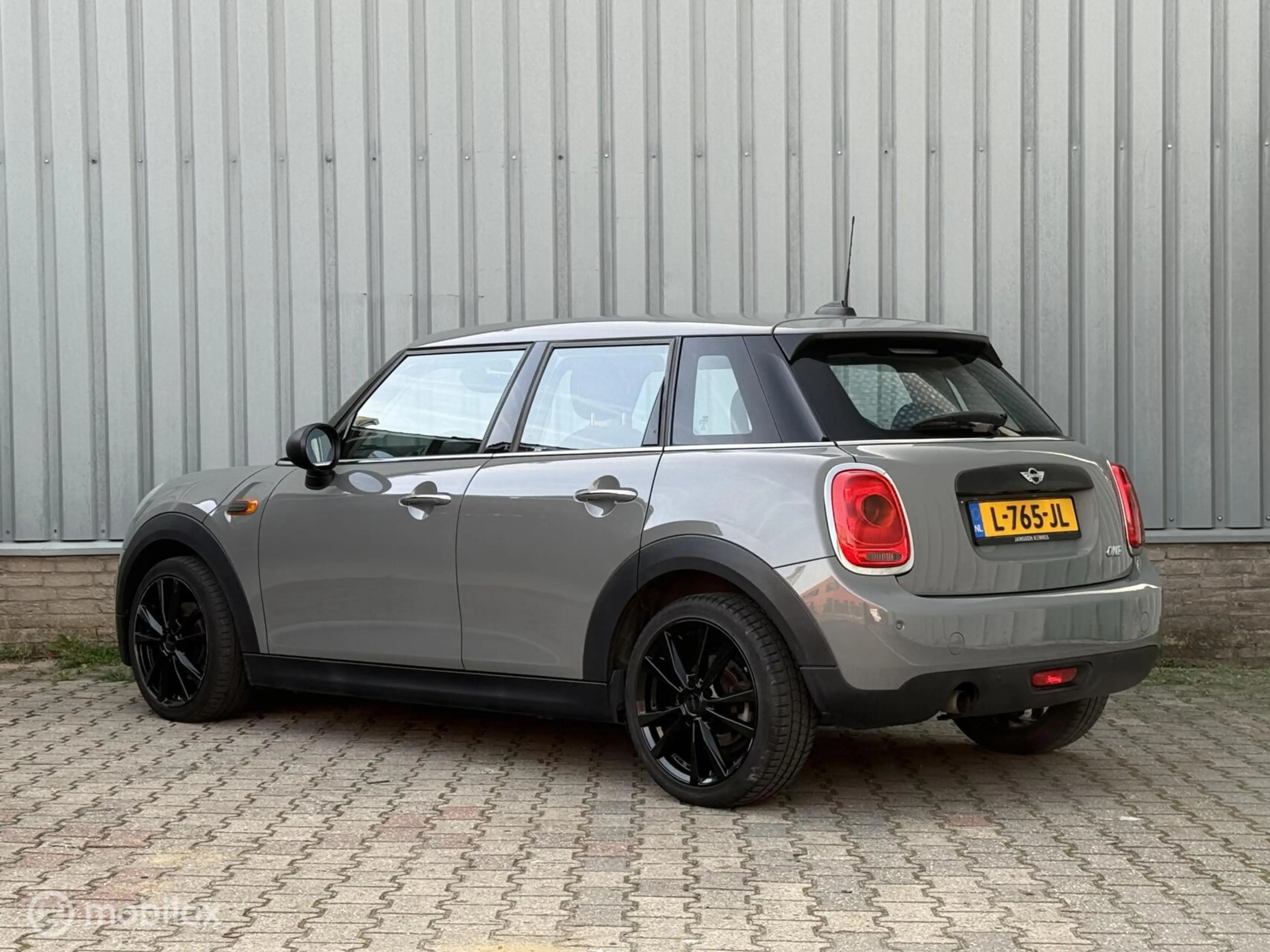 MINI One 5-Deurs 1.5 Salt Business | 5-Deurs | A/C | Cruise — photo 16