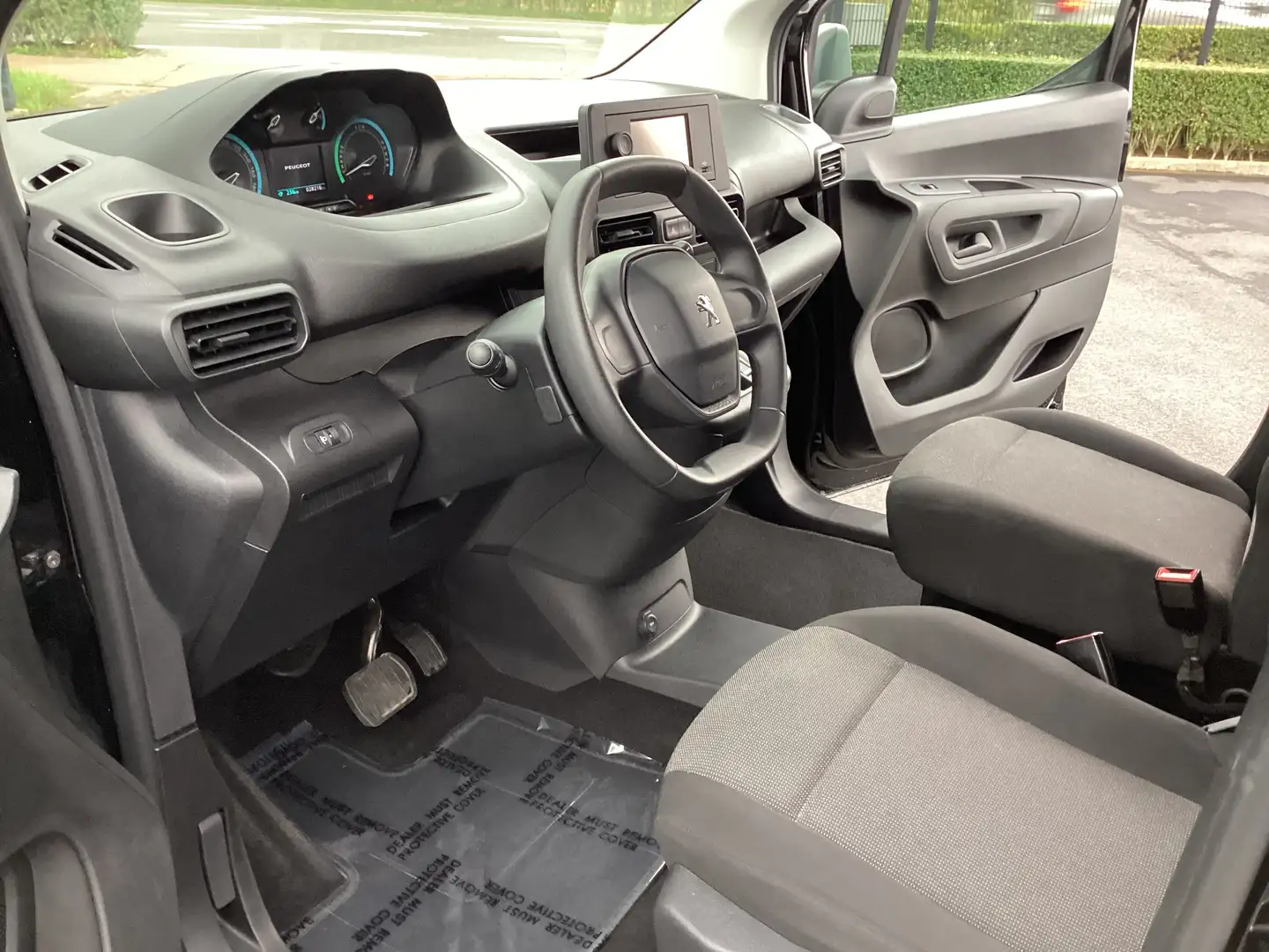 Peugeot Partner Electric/1steEig/28000km/Airco Zwart - 2