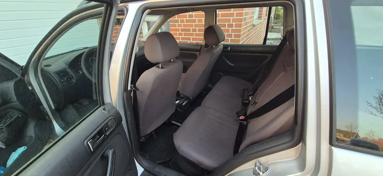 Volkswagen Golf Variant 1.9 TDI Special, foto 10