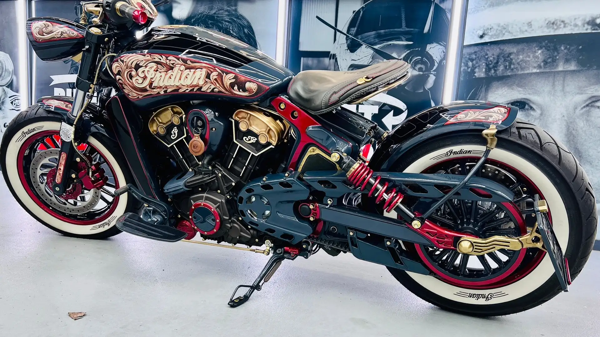 Indian Scout 1200 Schwarz - 1