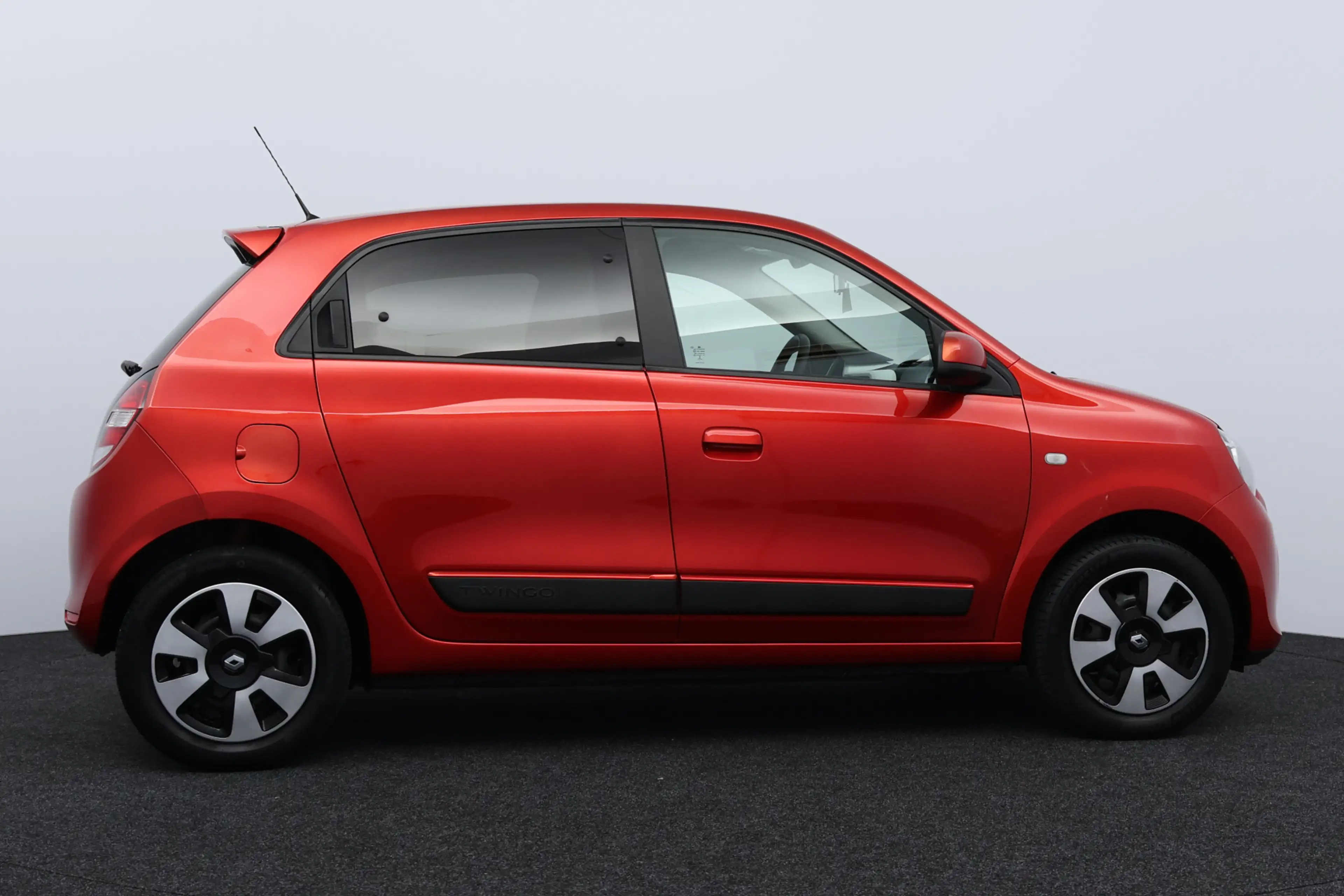 Renault Twingo 1.0 SCe Collection/ Historie!/ Airco/ DAB+/ Cruise — photo 14