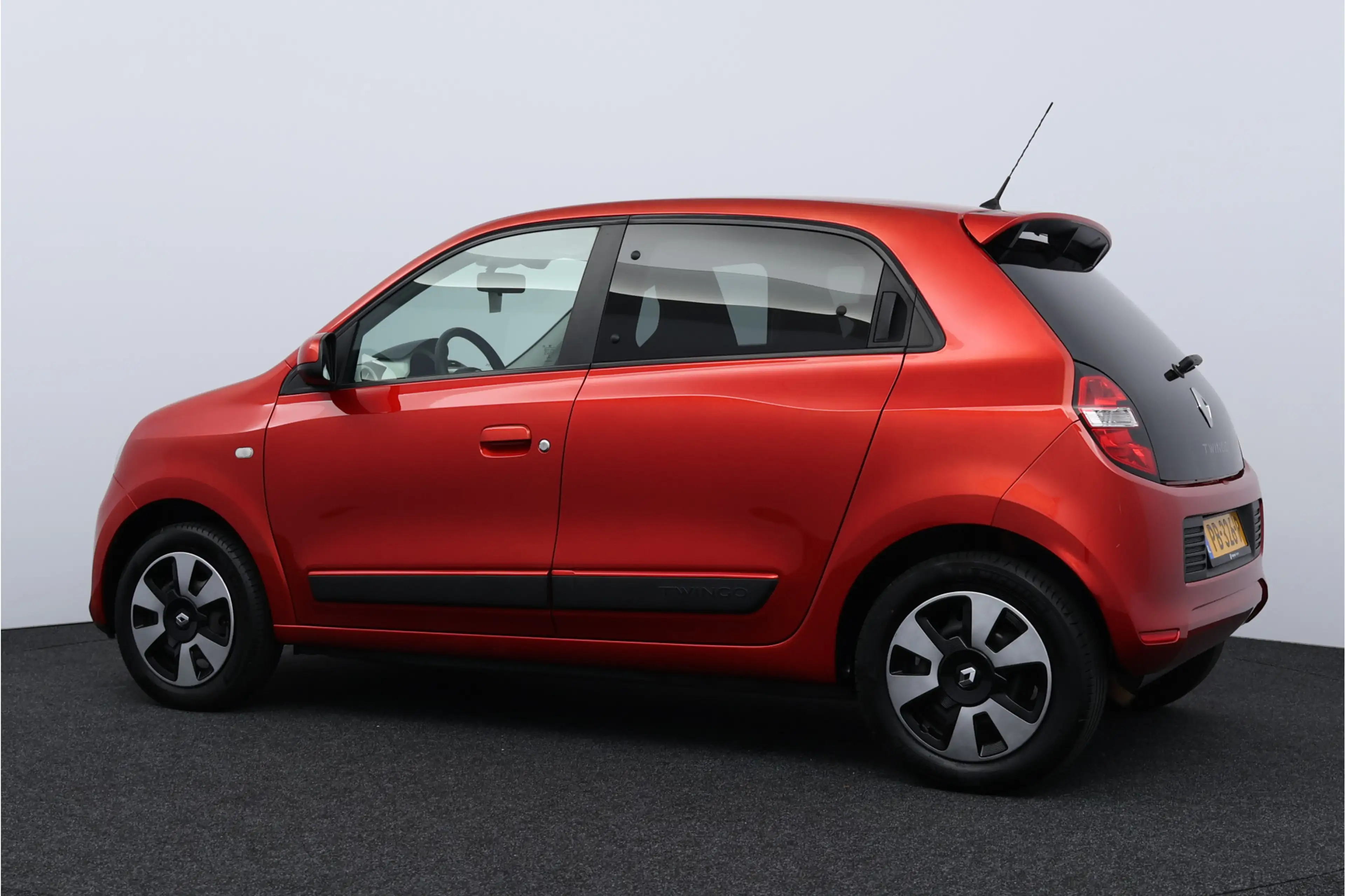 Renault Twingo 1.0 SCe Collection/ Historie!/ Airco/ DAB+/ Cruise — photo 6