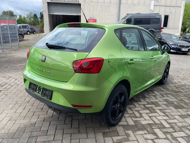 Seat Ibiza view 6