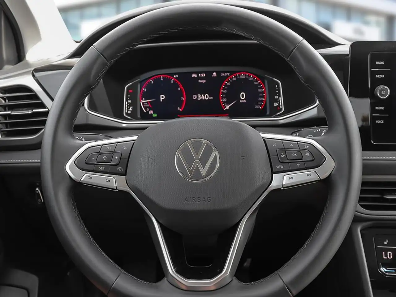 Volkswagen Taos снимка Volkswagen Taos