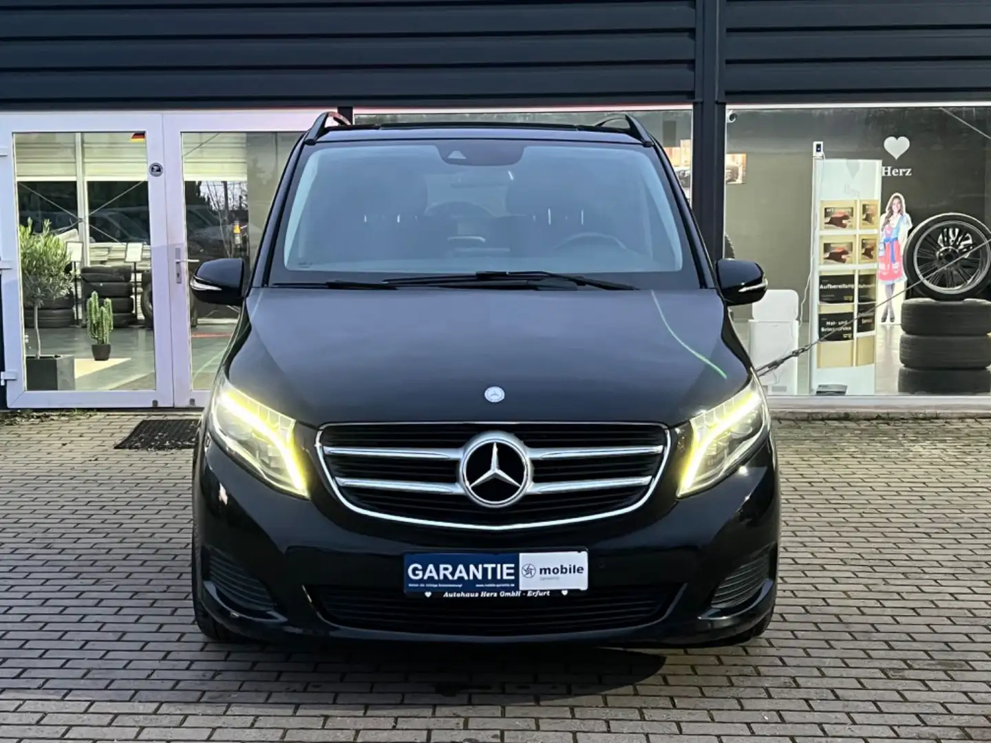 Mercedes-Benz V 220 *EDITION*lang*AHK Negro - 2