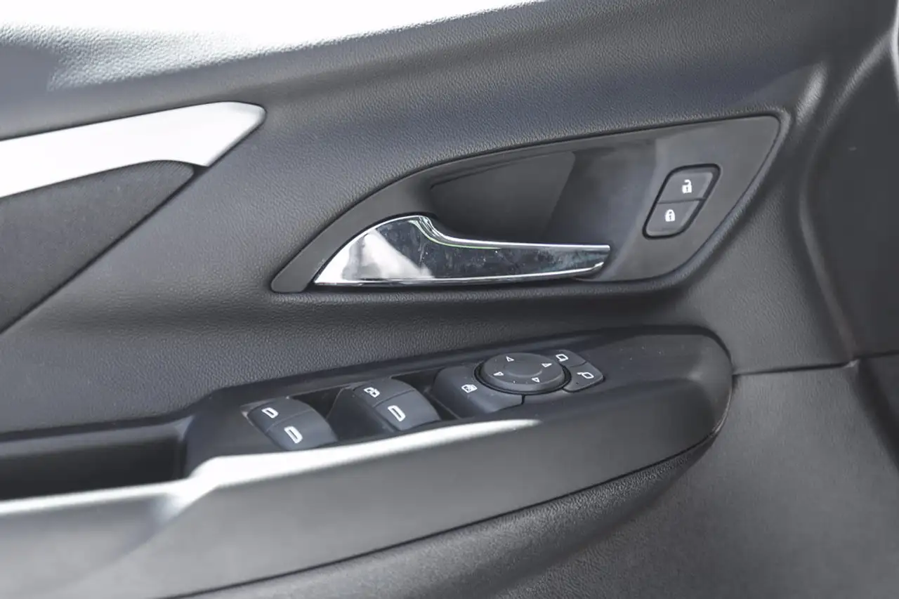Chevrolet Bolt fotografie Chevrolet Bolt
